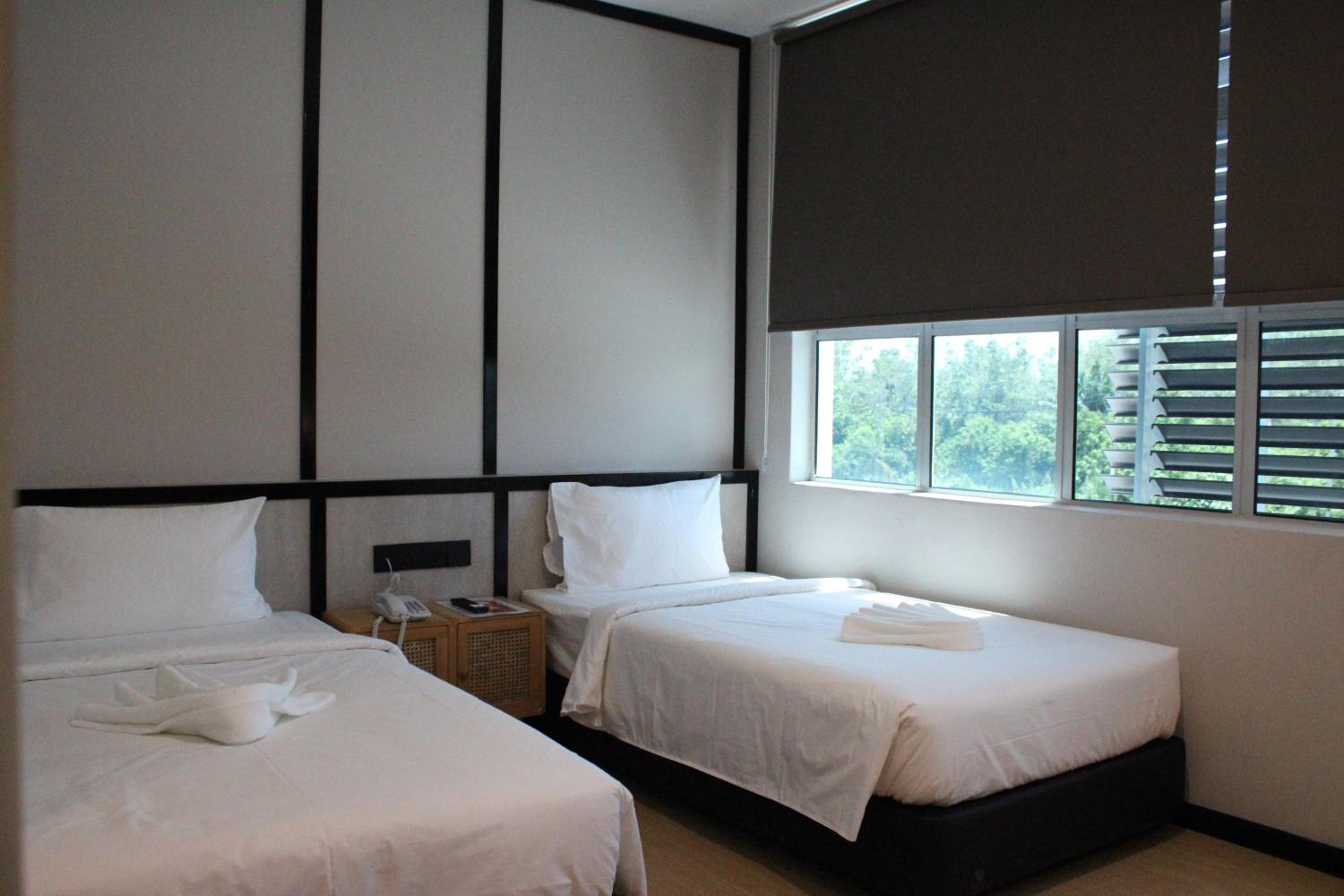 Junior Suite Twin - Photo 33