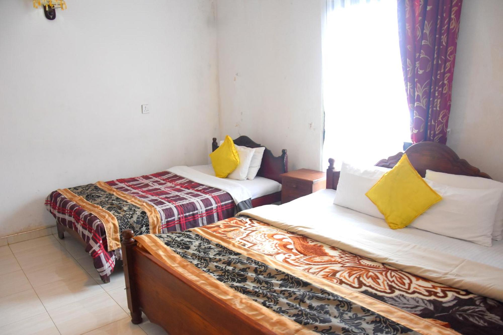 Triple Room with Balcony