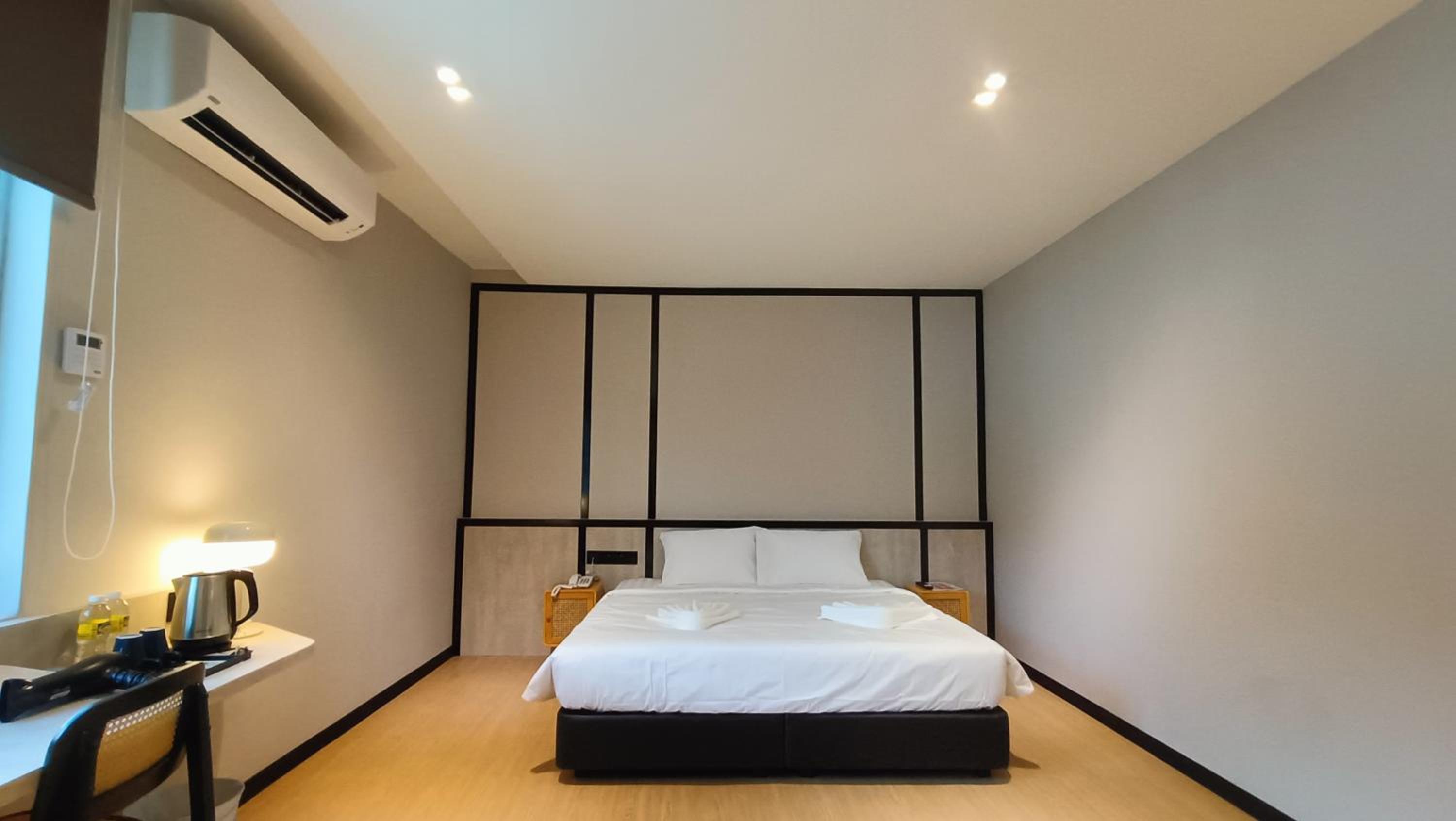 Deluxe Suite - Photo 45