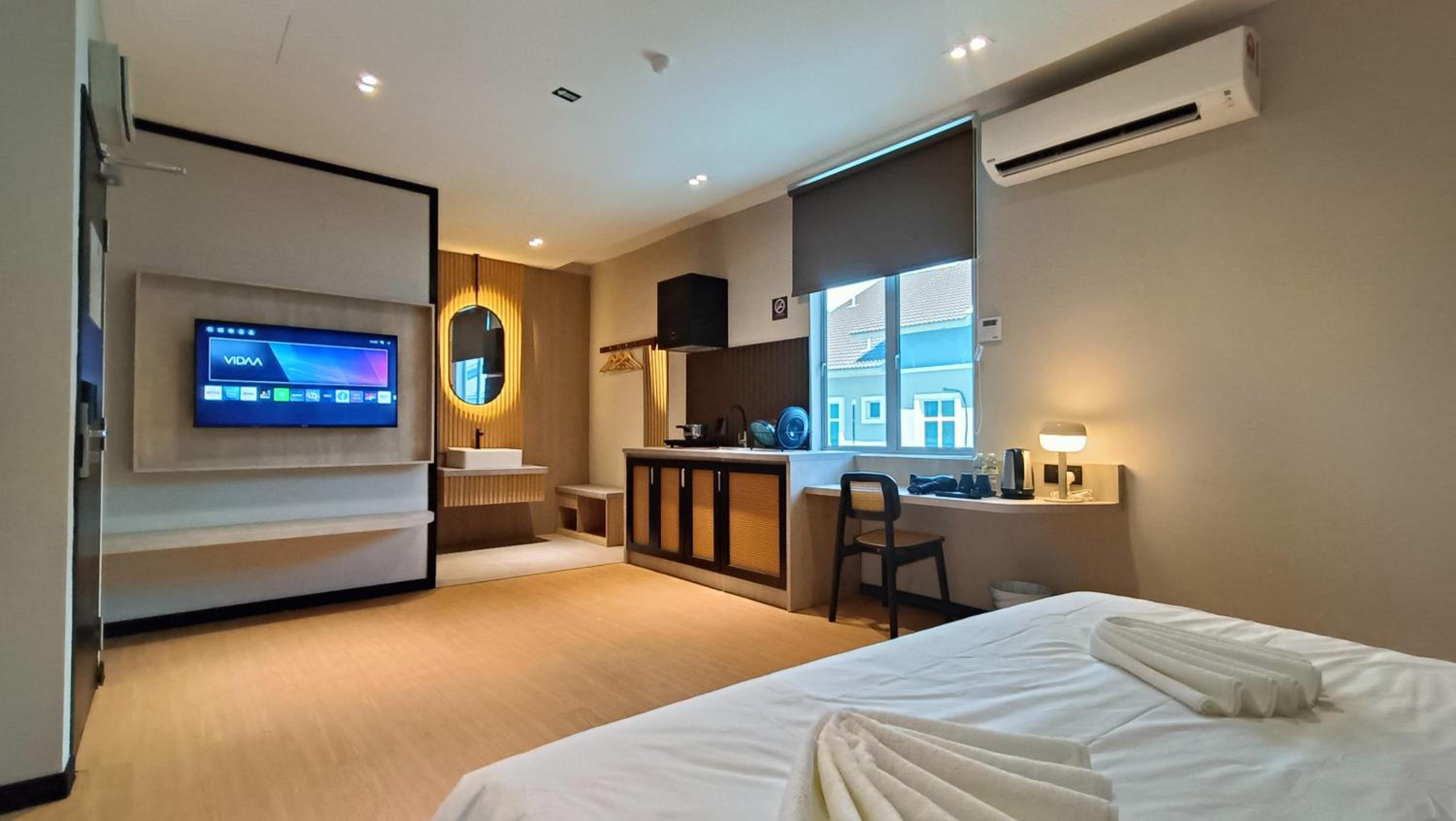 Deluxe Suite - Photo 38