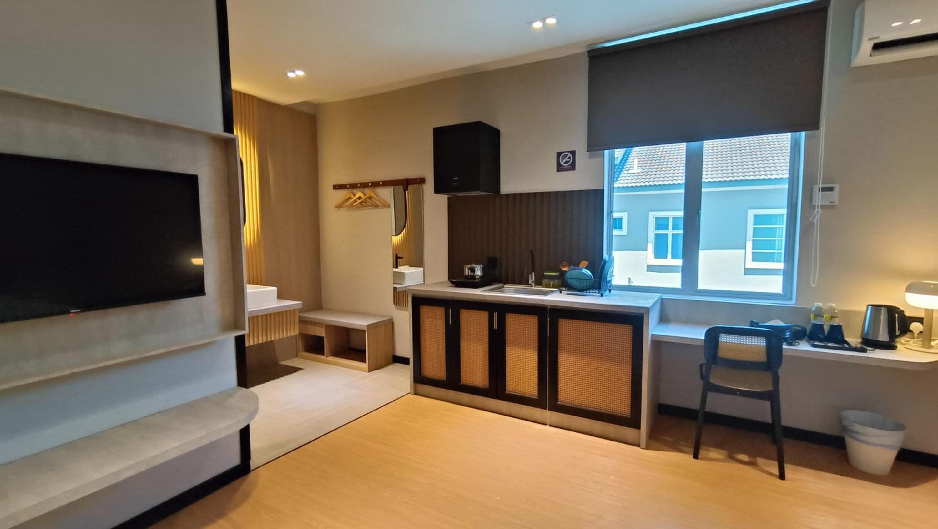 Deluxe Suite - Photo 42