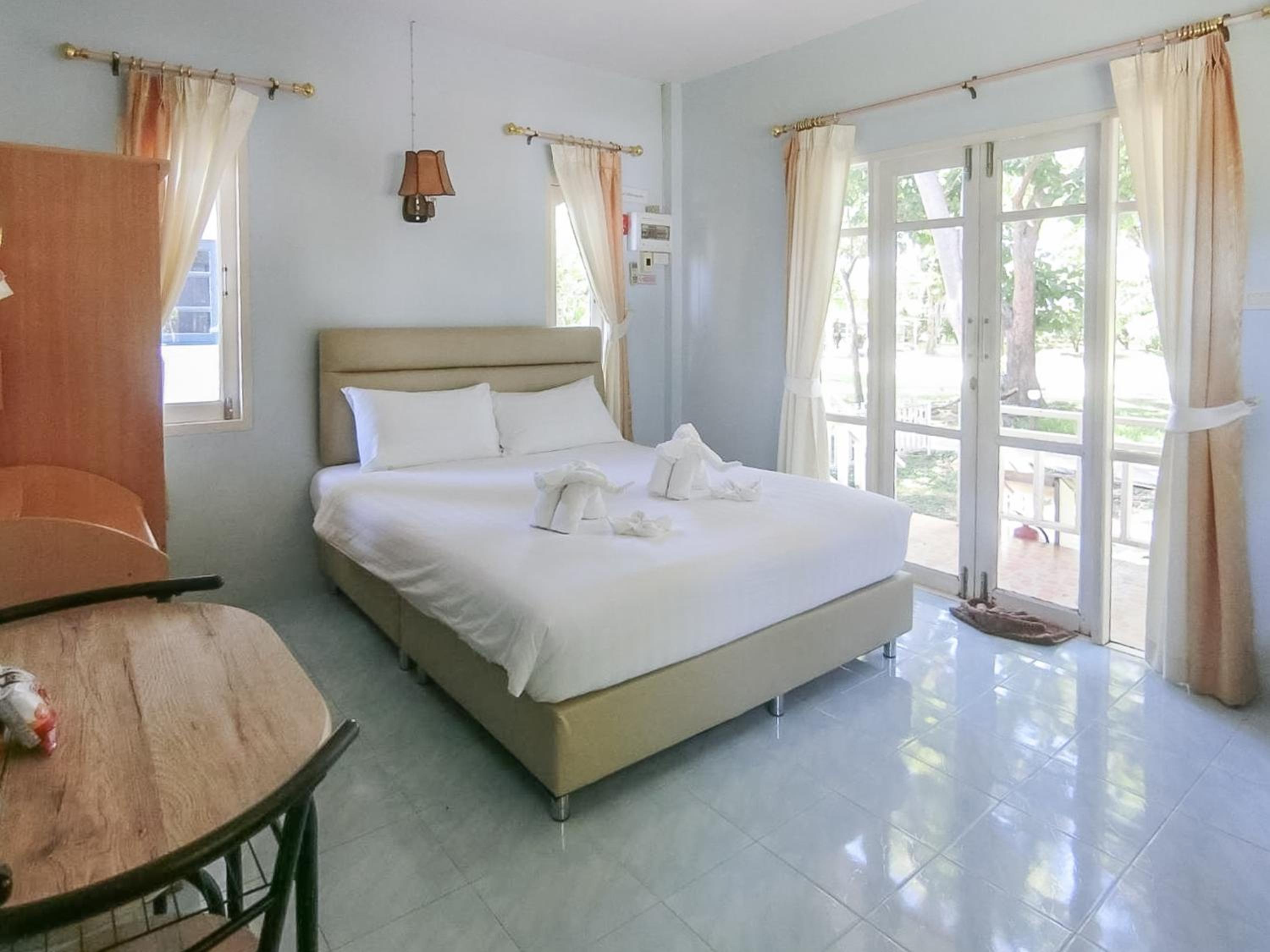 Standard Double Room - Photo 1