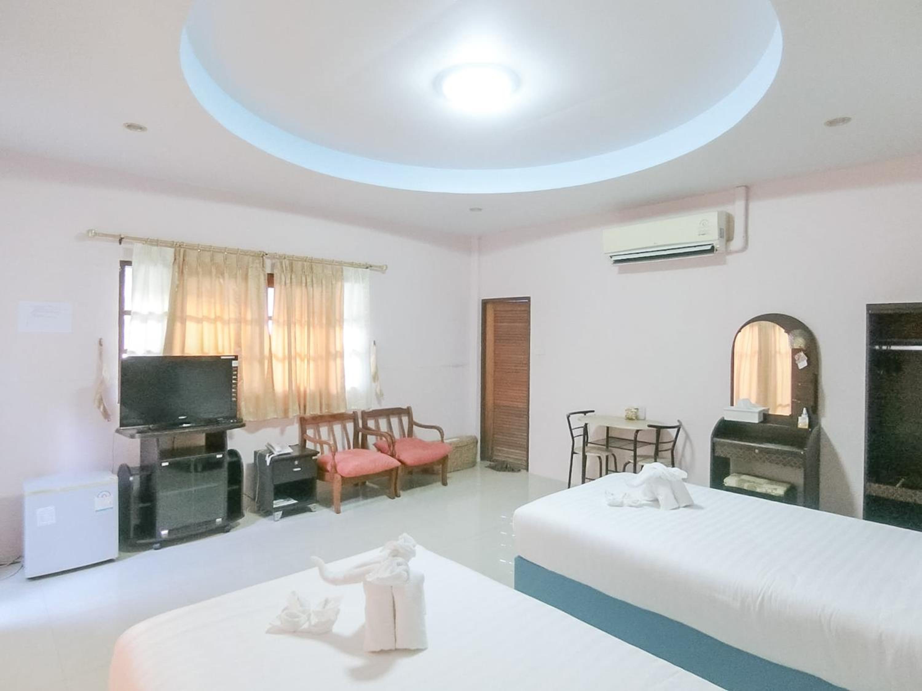 Deluxe Twin Room - Photo 5
