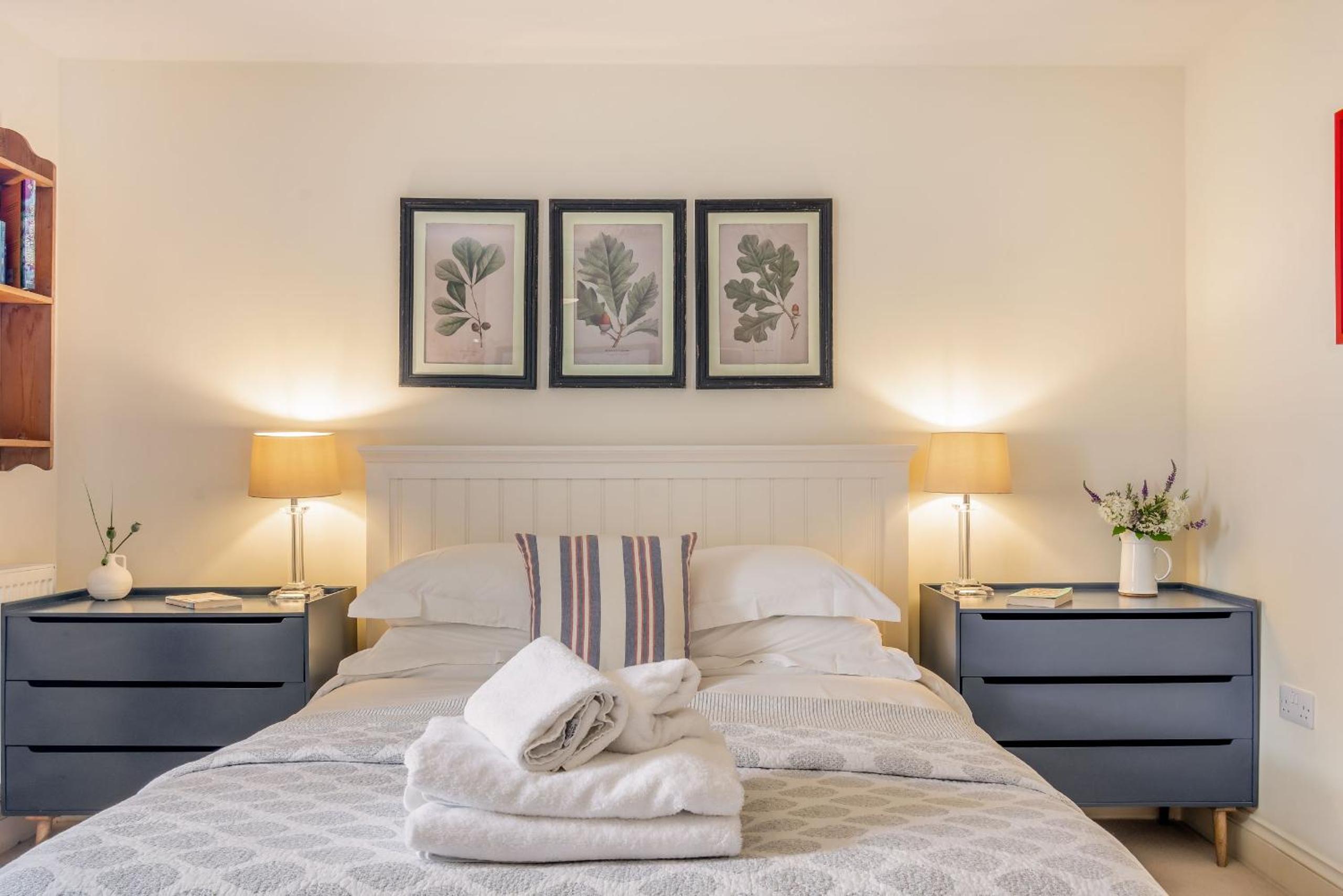 Double Room with Private Bathroom photo 3