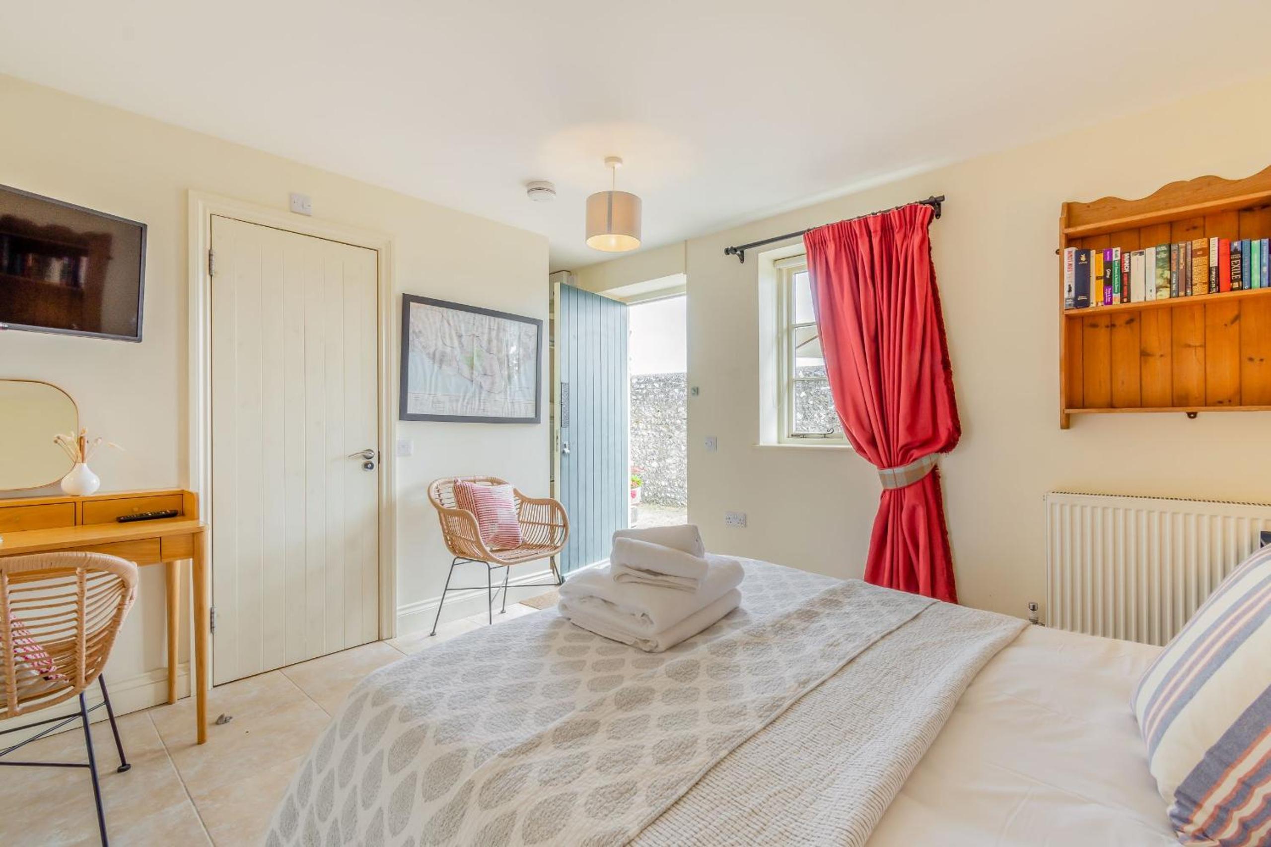Double Room with Private Bathroom photo 2