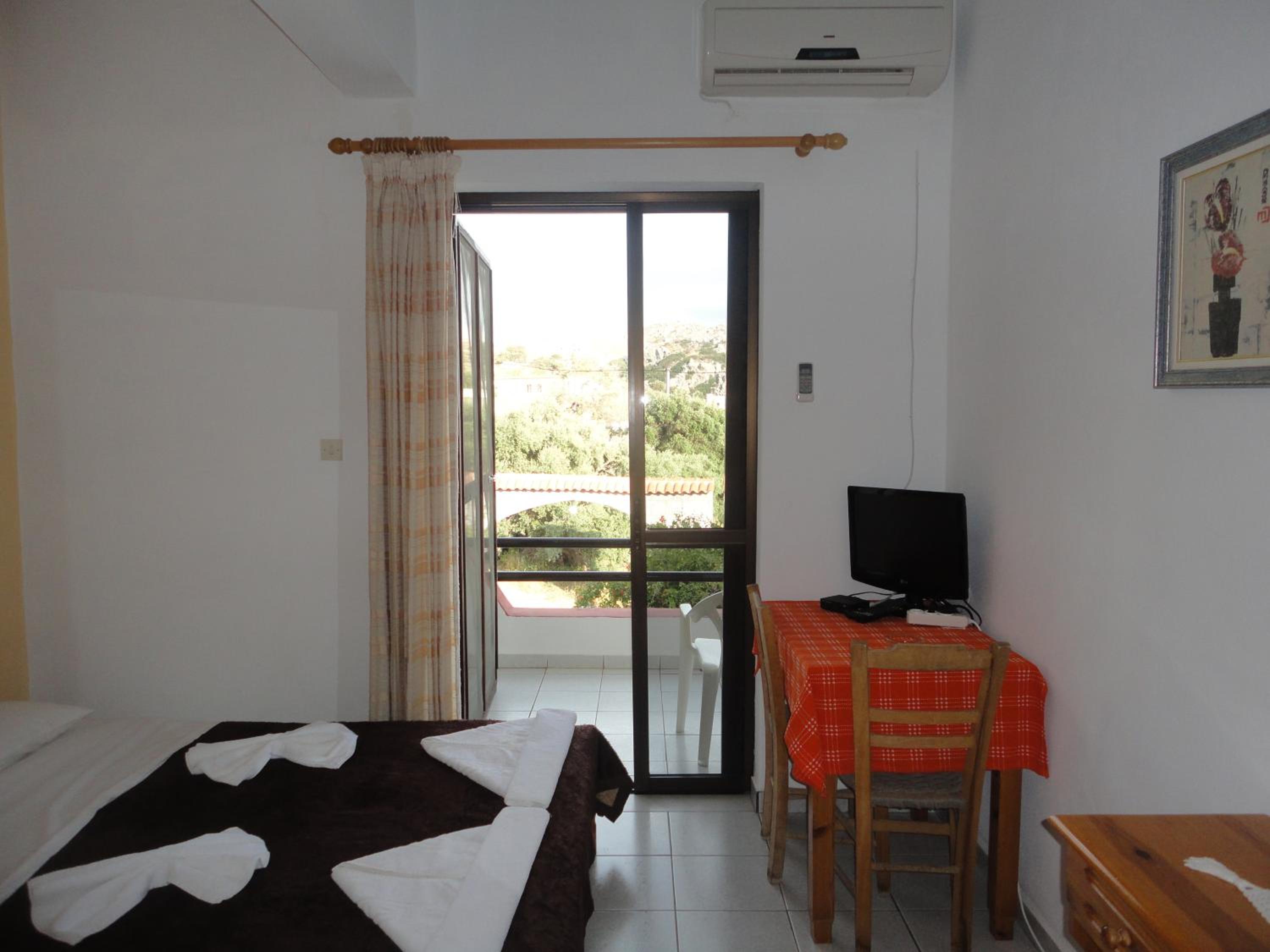 Triple Room with Sea View