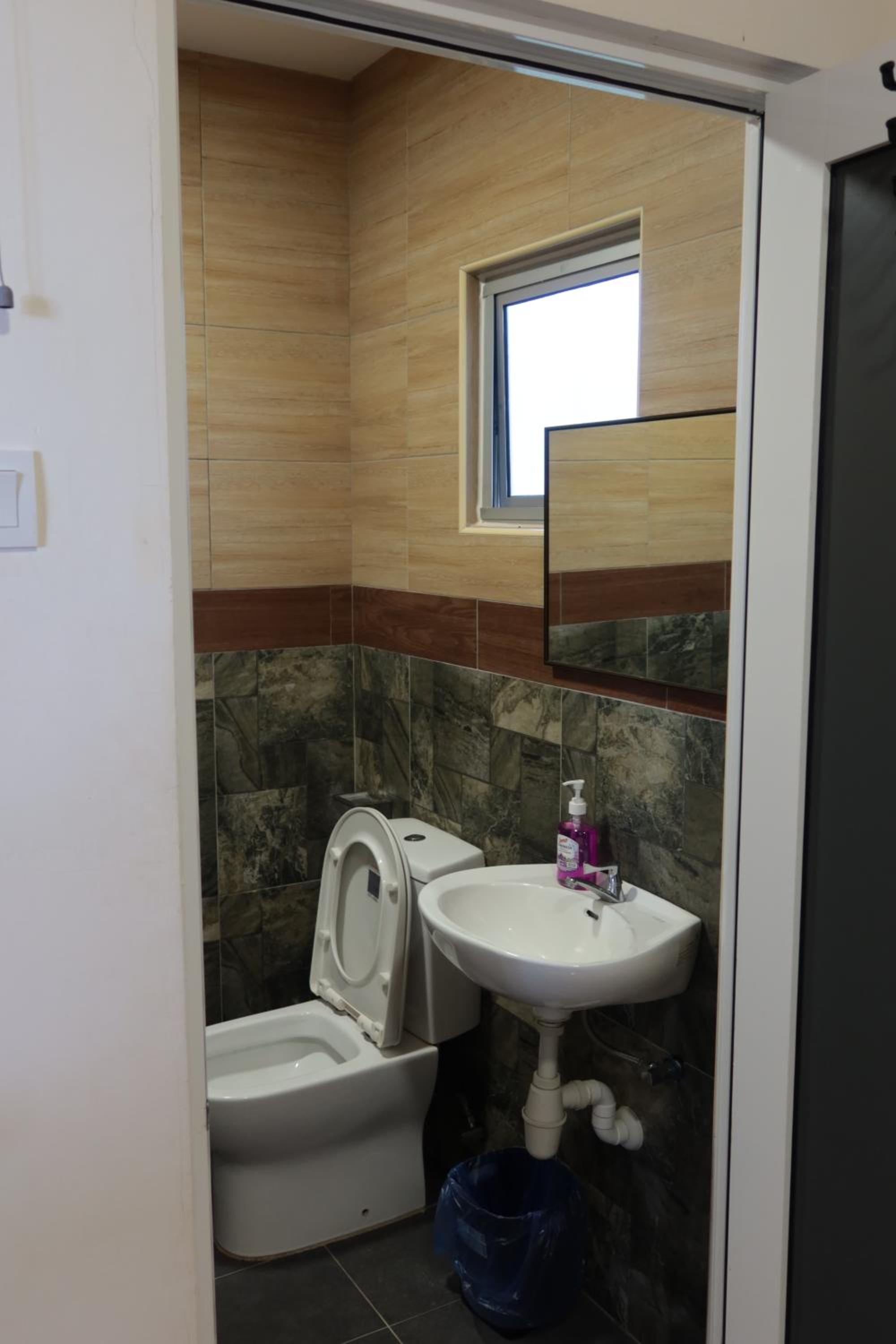 Double Room With Private Bathroom photo 2
