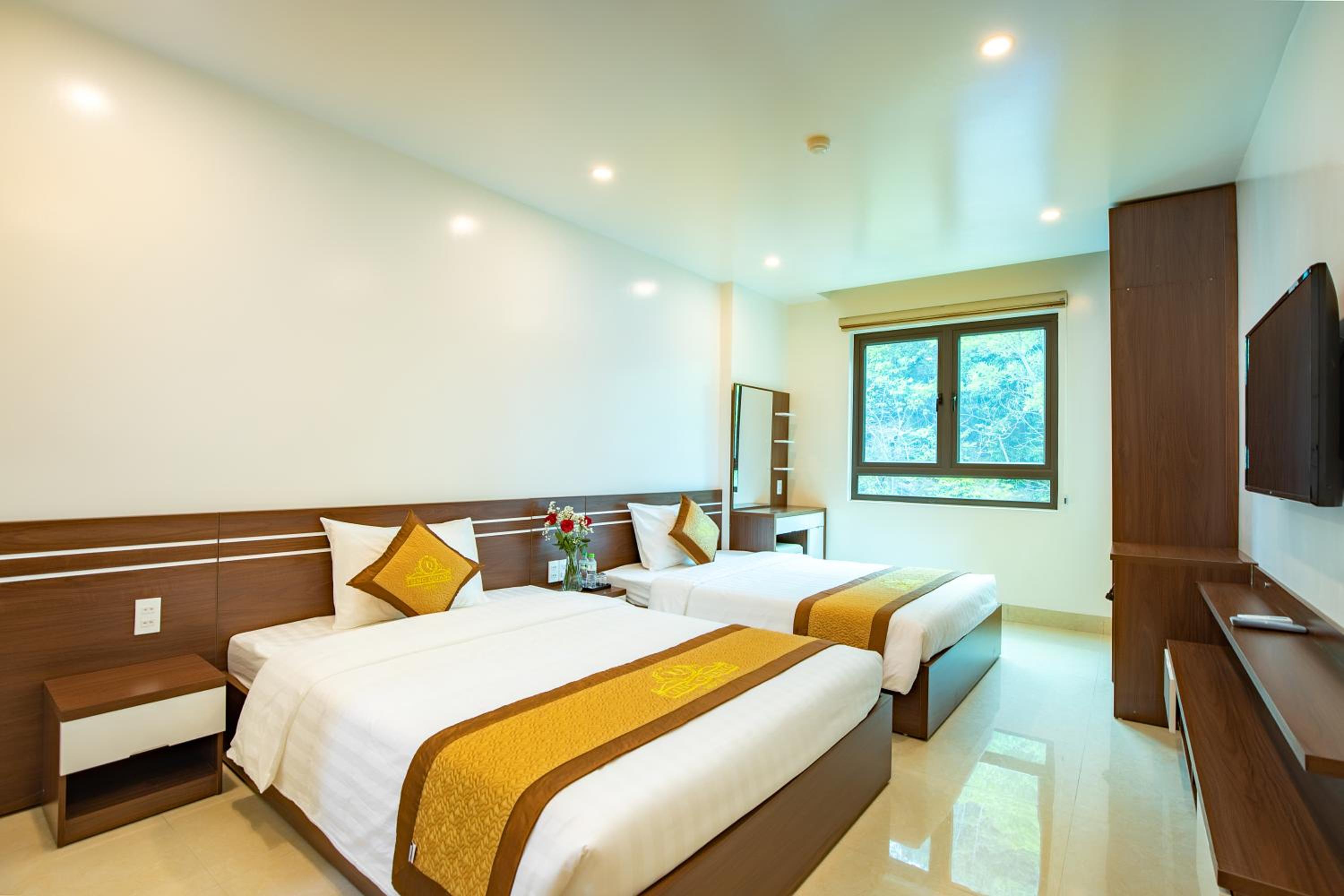 Quadruple Room With Mountain View photo 3