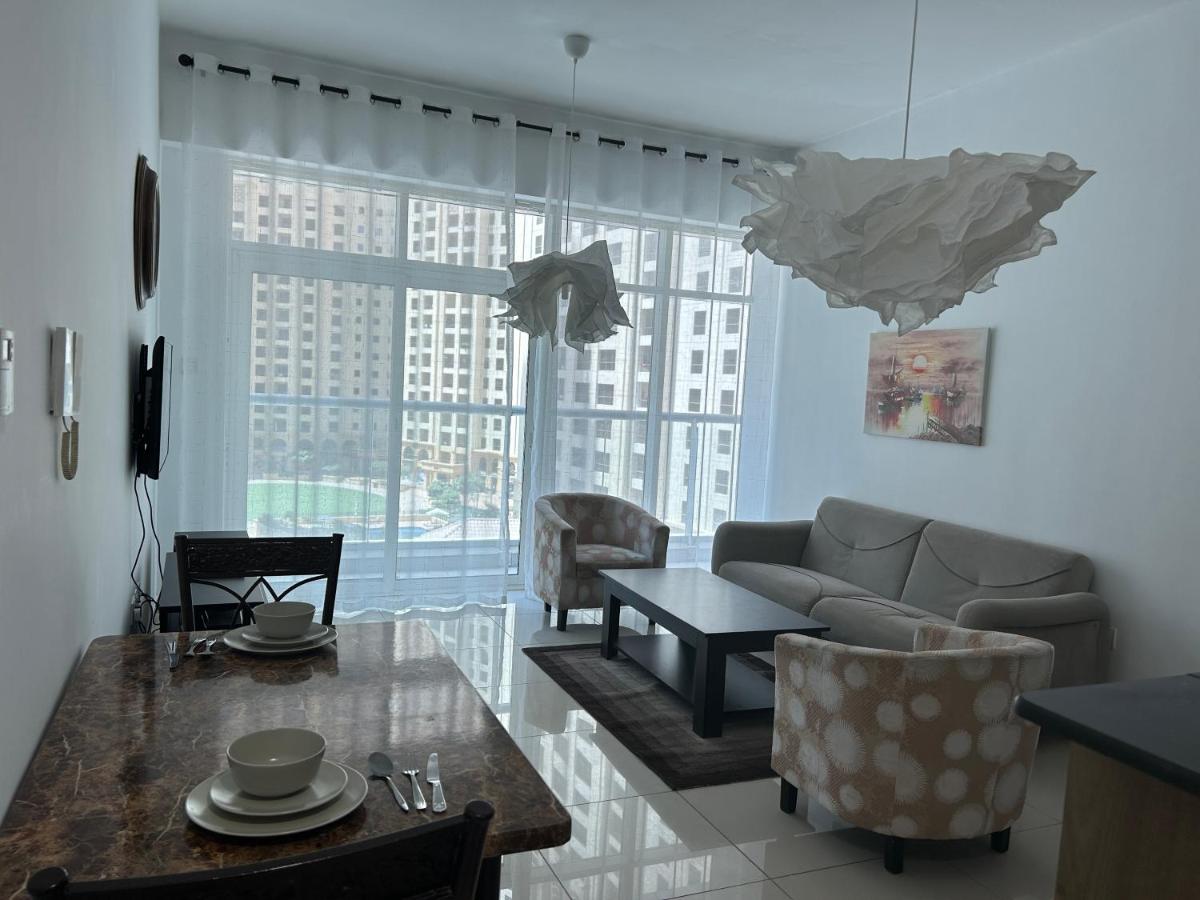 Superior Apartment photo 1