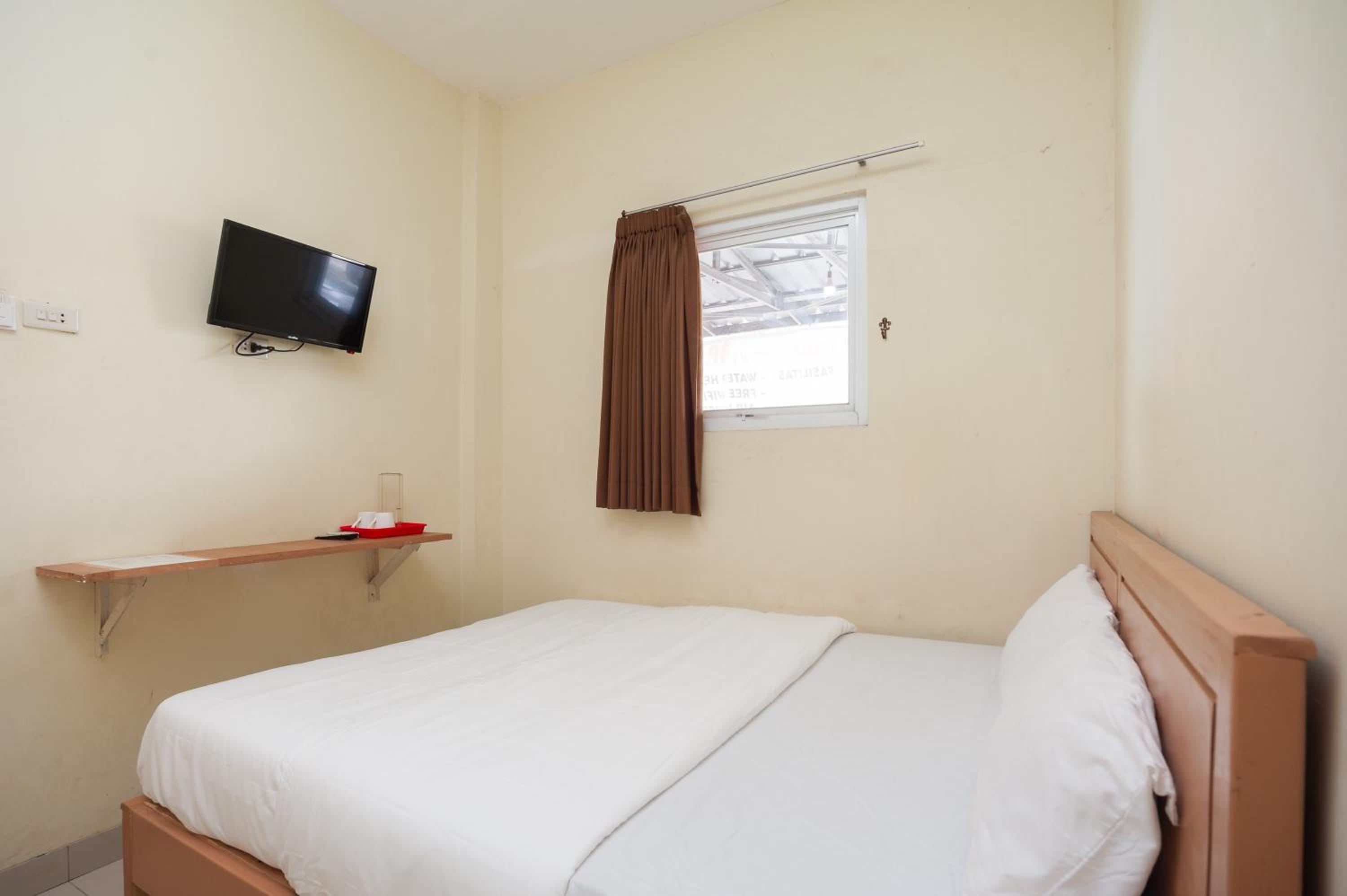 Standard Double Room photo 3