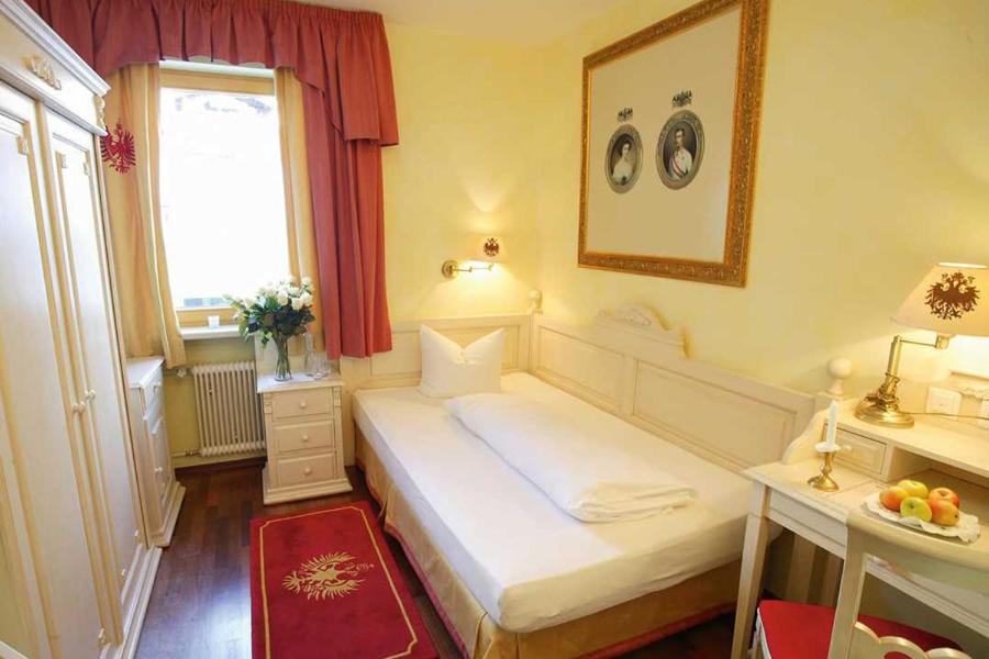 Single Room photo 3