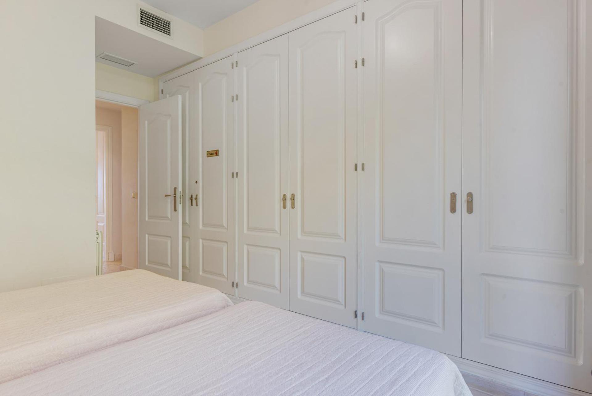 Apartamento con Balcón