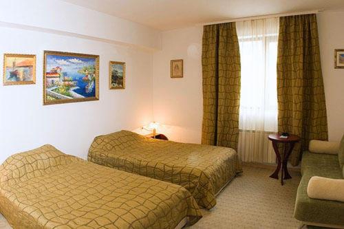 Standard Double or Twin Room photo 2