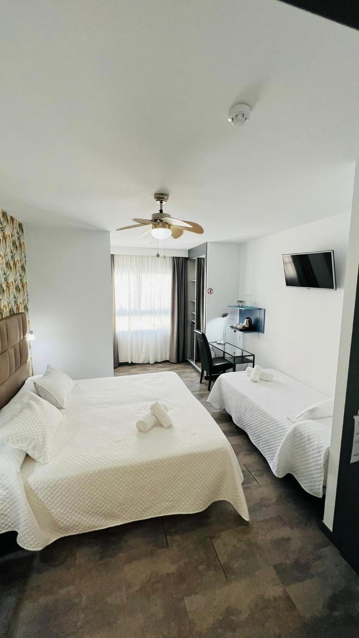 Triple Room with View photo 3