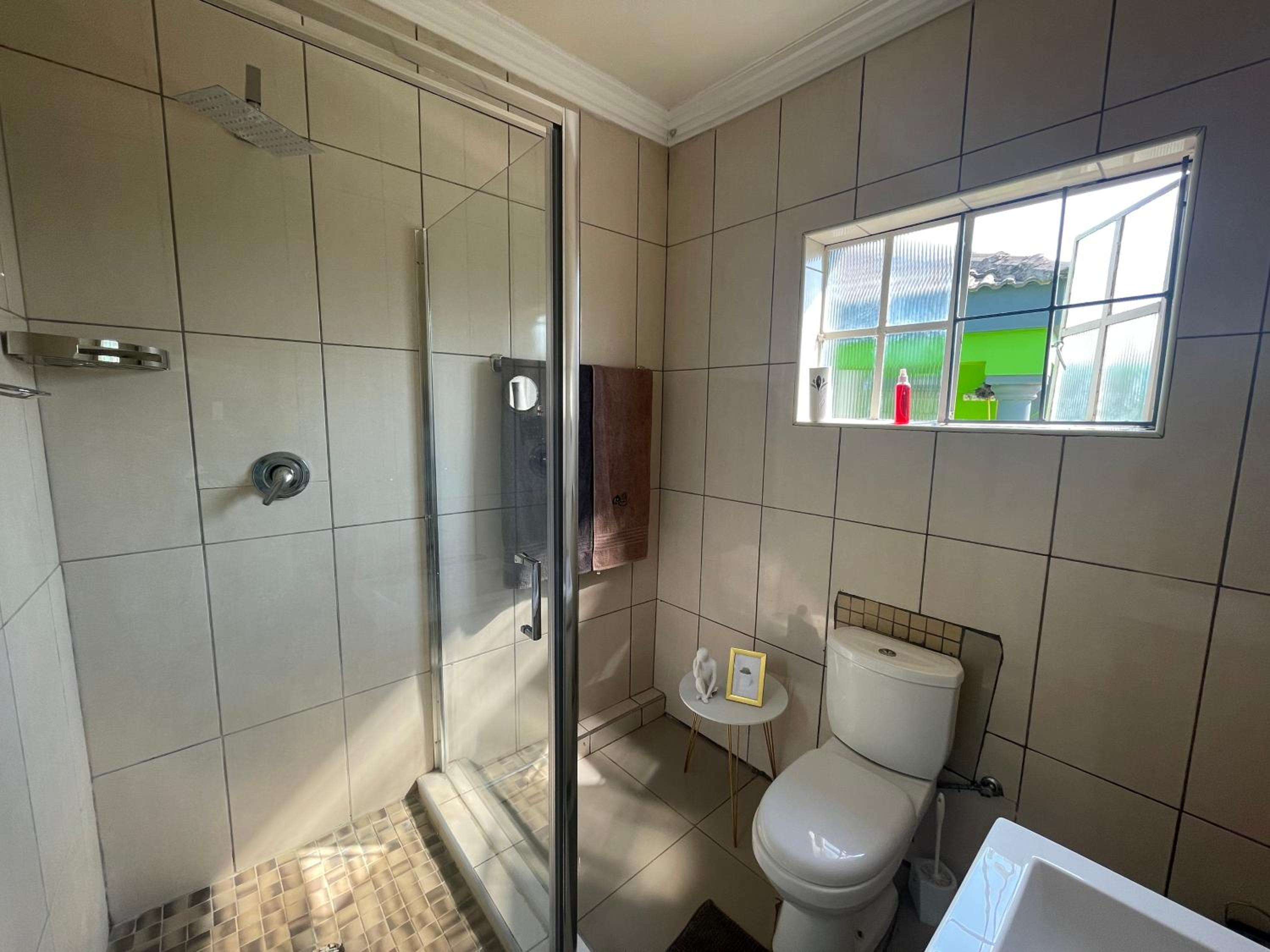 Suite with Terrace photo 2