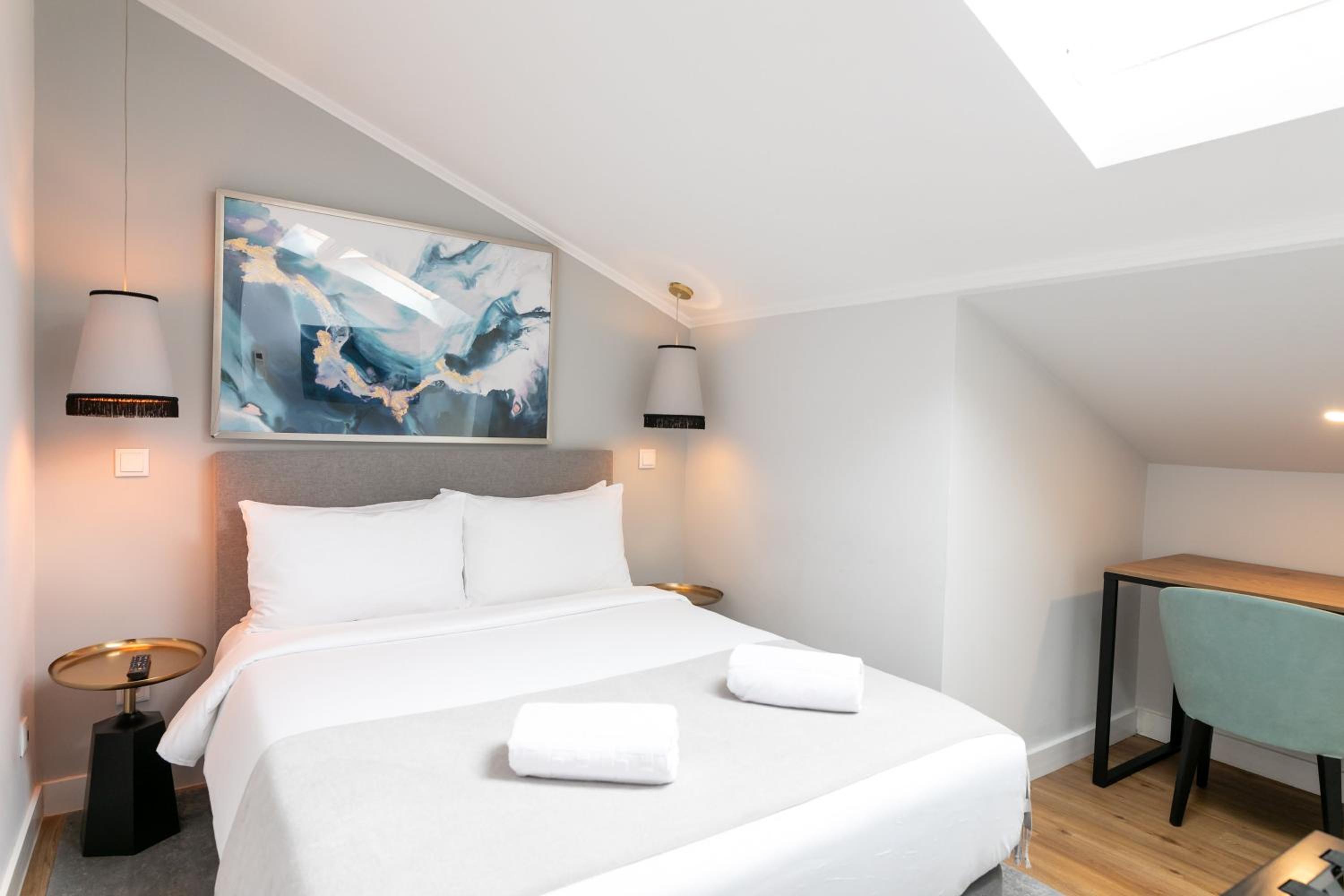 Double Room - Photo 10