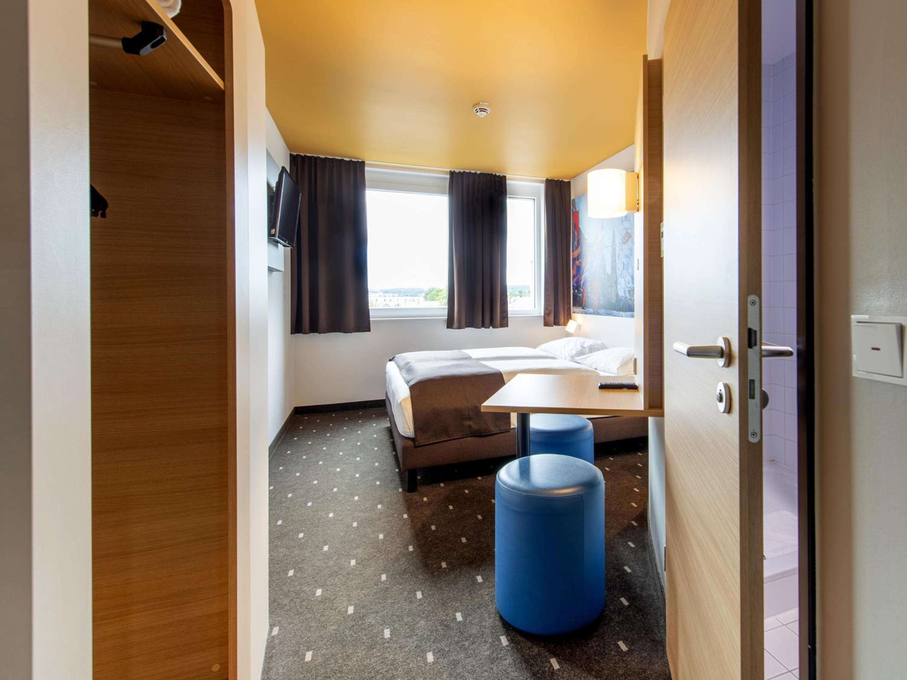Double Room - Photo 5