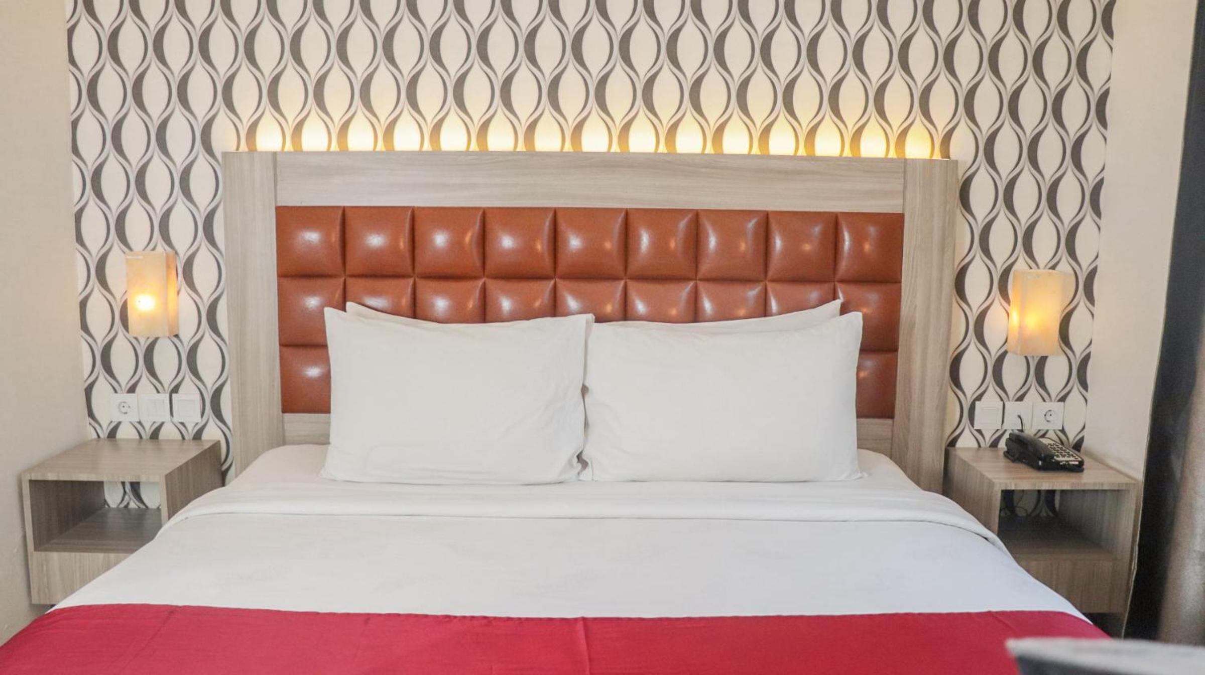 Grand Deluxe Double - Photo 1