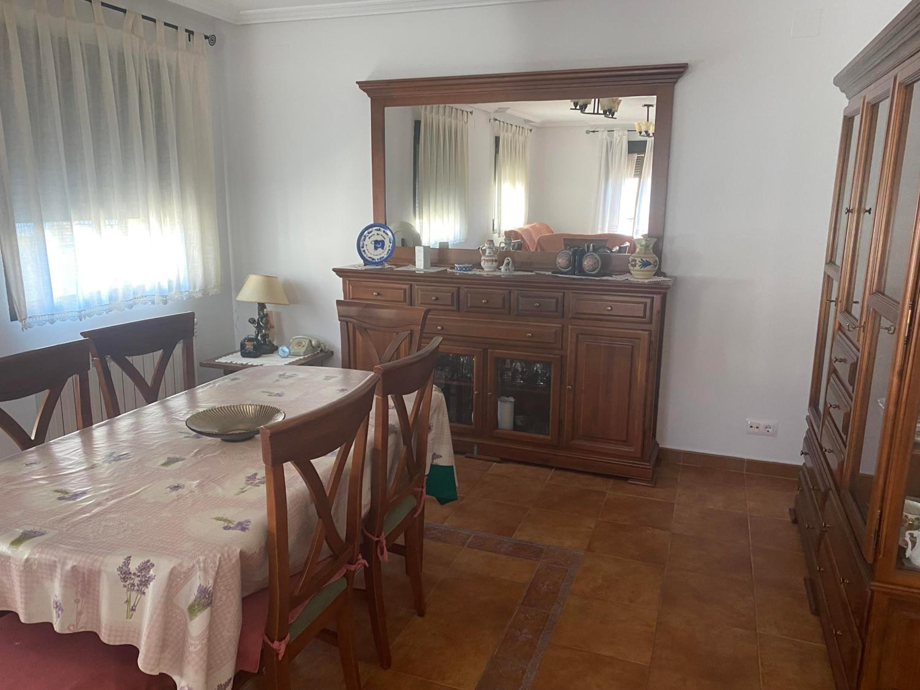 Three-Bedroom House photo 3