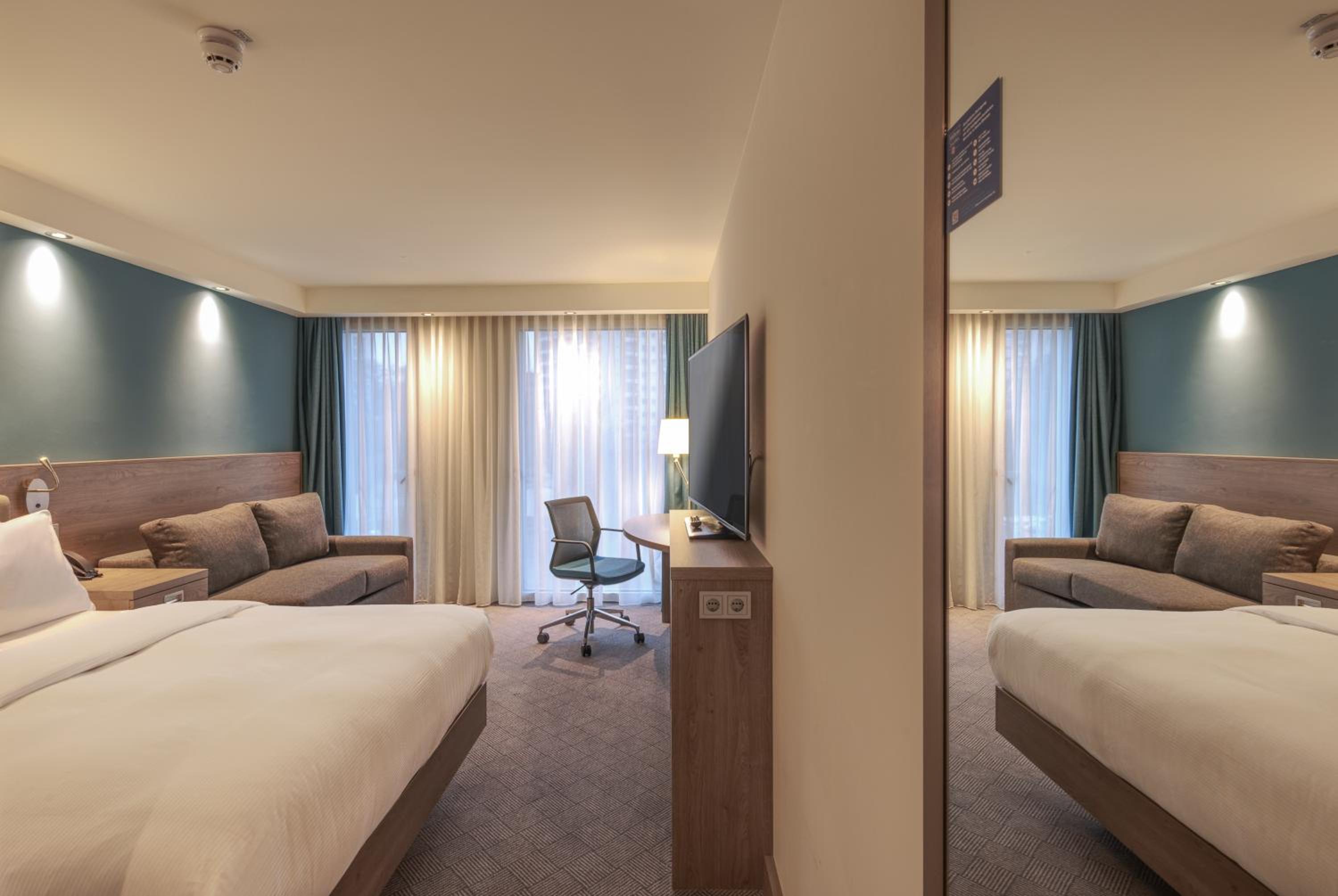 Queen Room with Sofa Bed