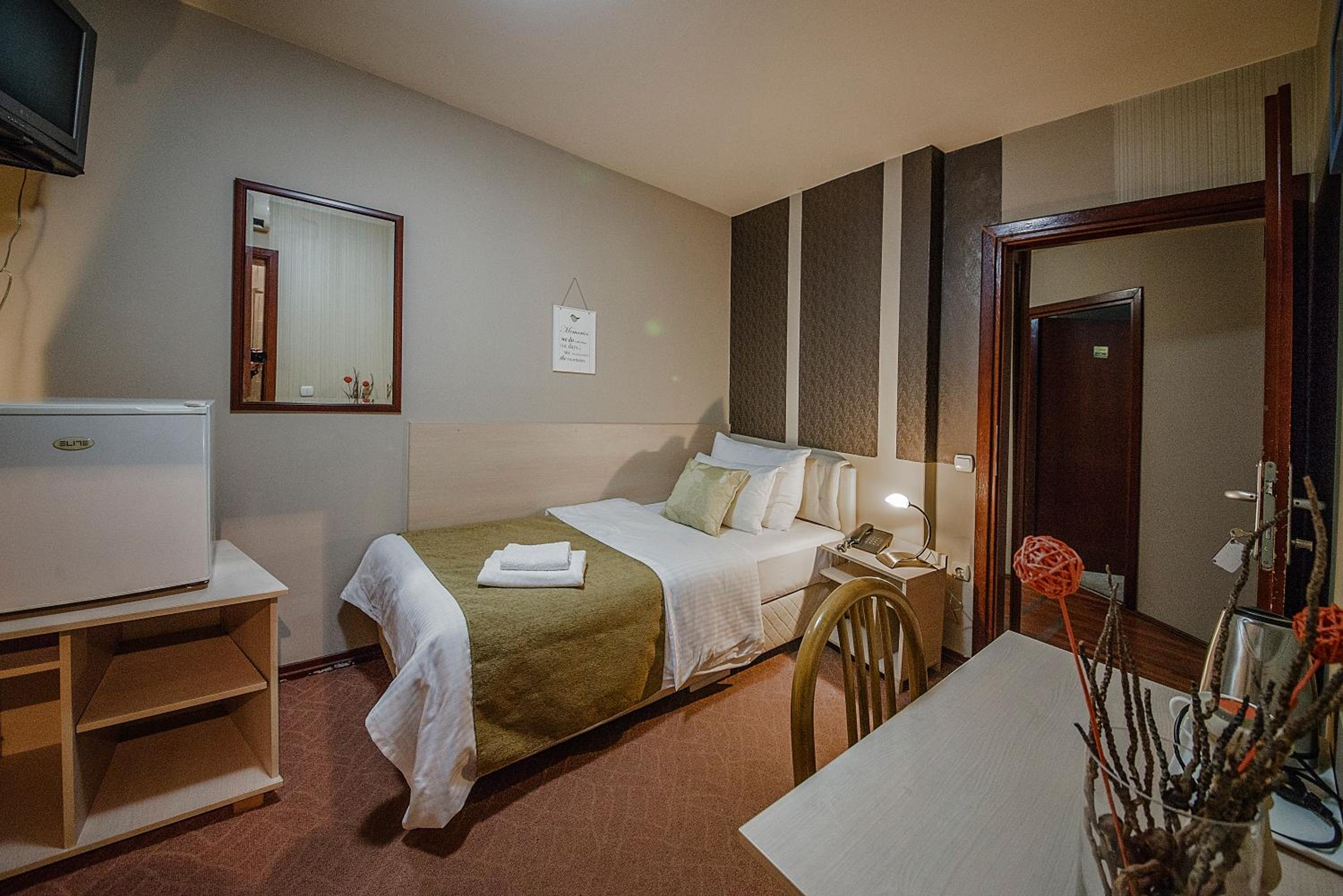 Single Room photo 1