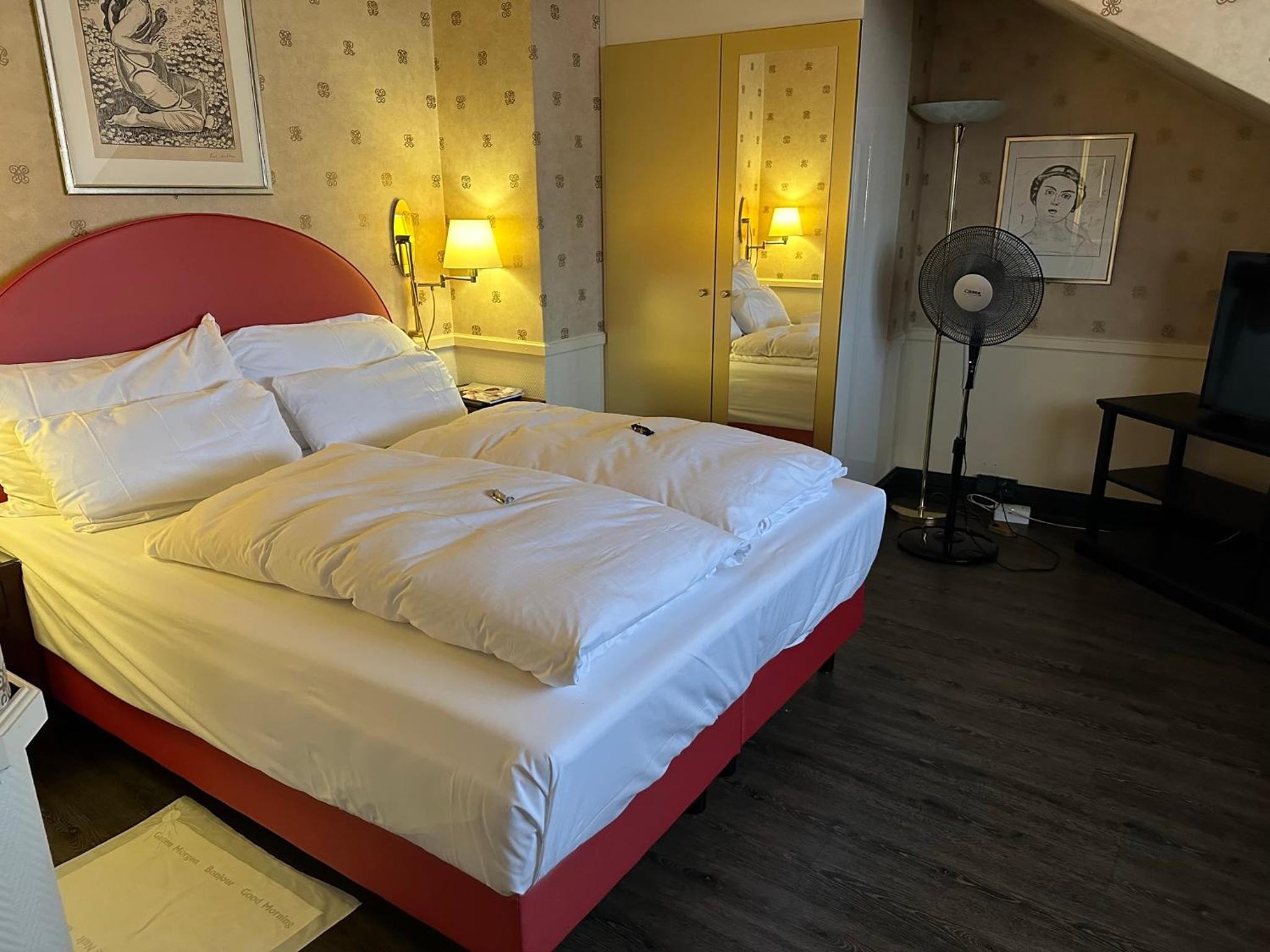 Standard Queen Room - Photo 4