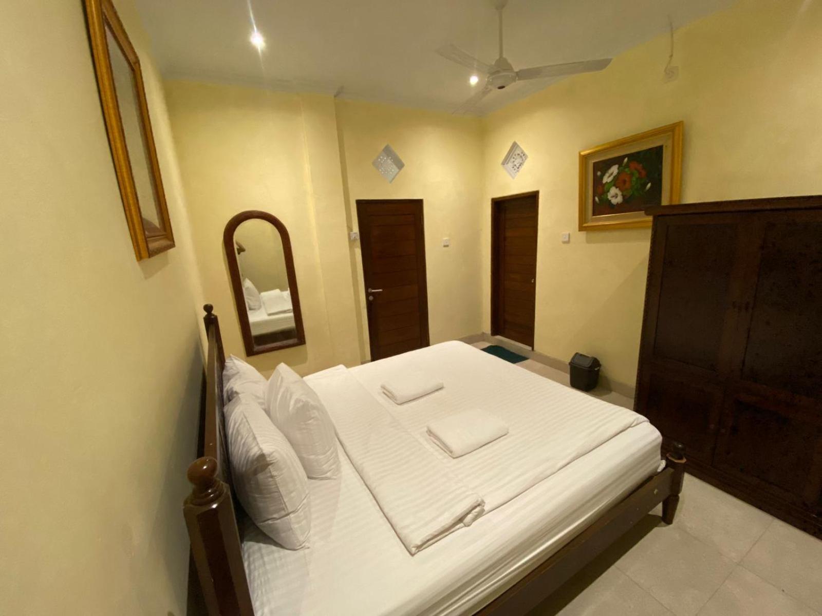 Budget Double Room photo 1