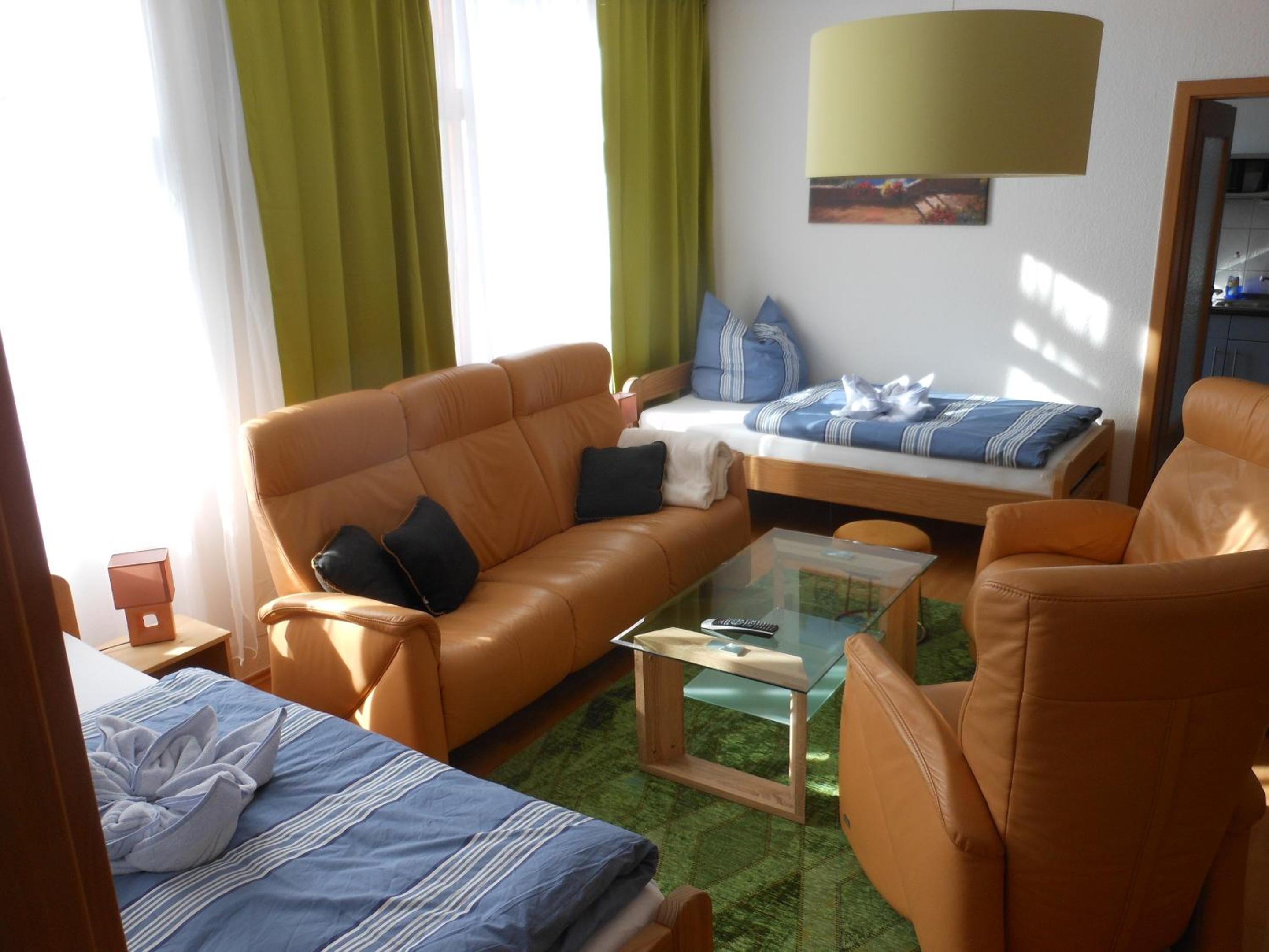 Apartment photo 3