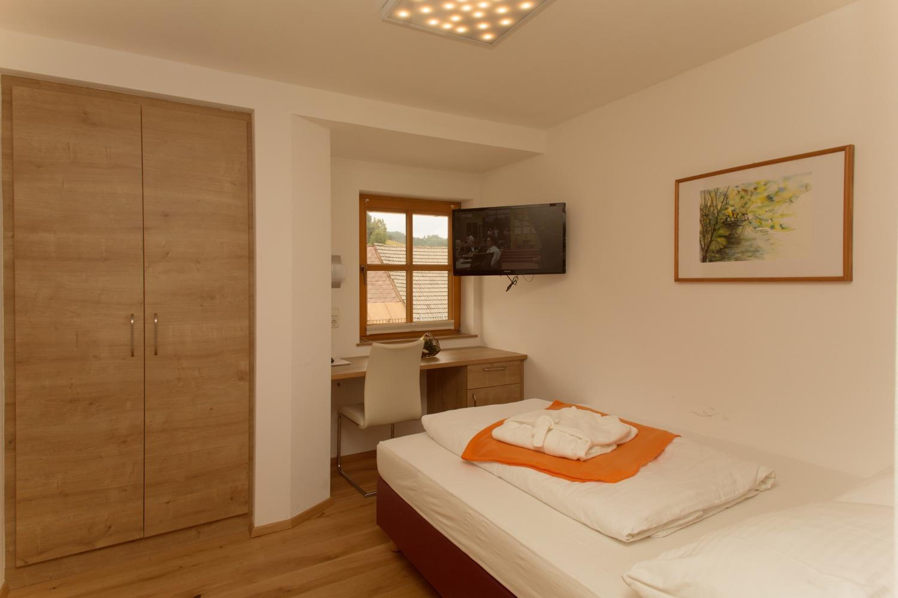 Single Room photo 1