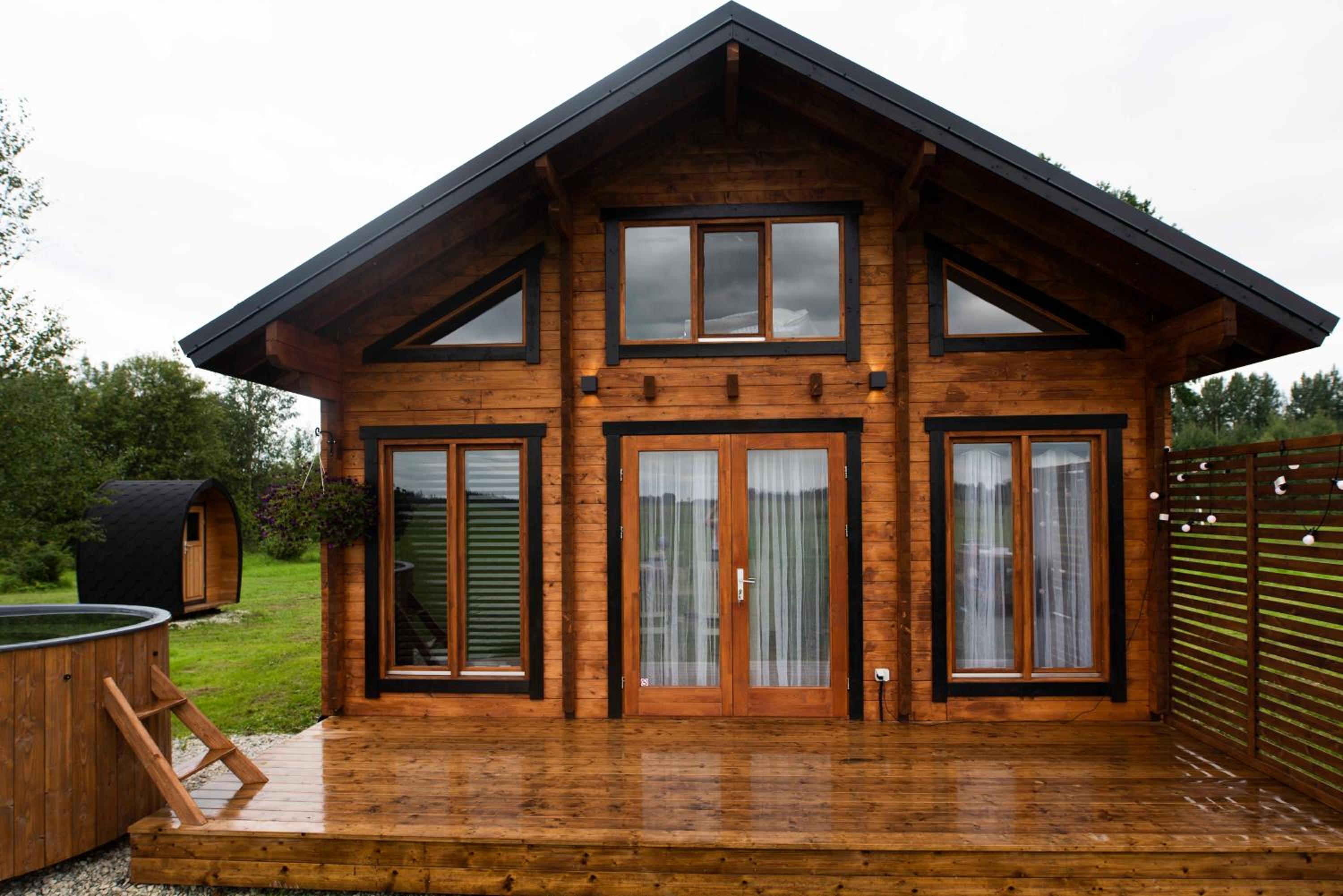 One-Bedroom House photo 1