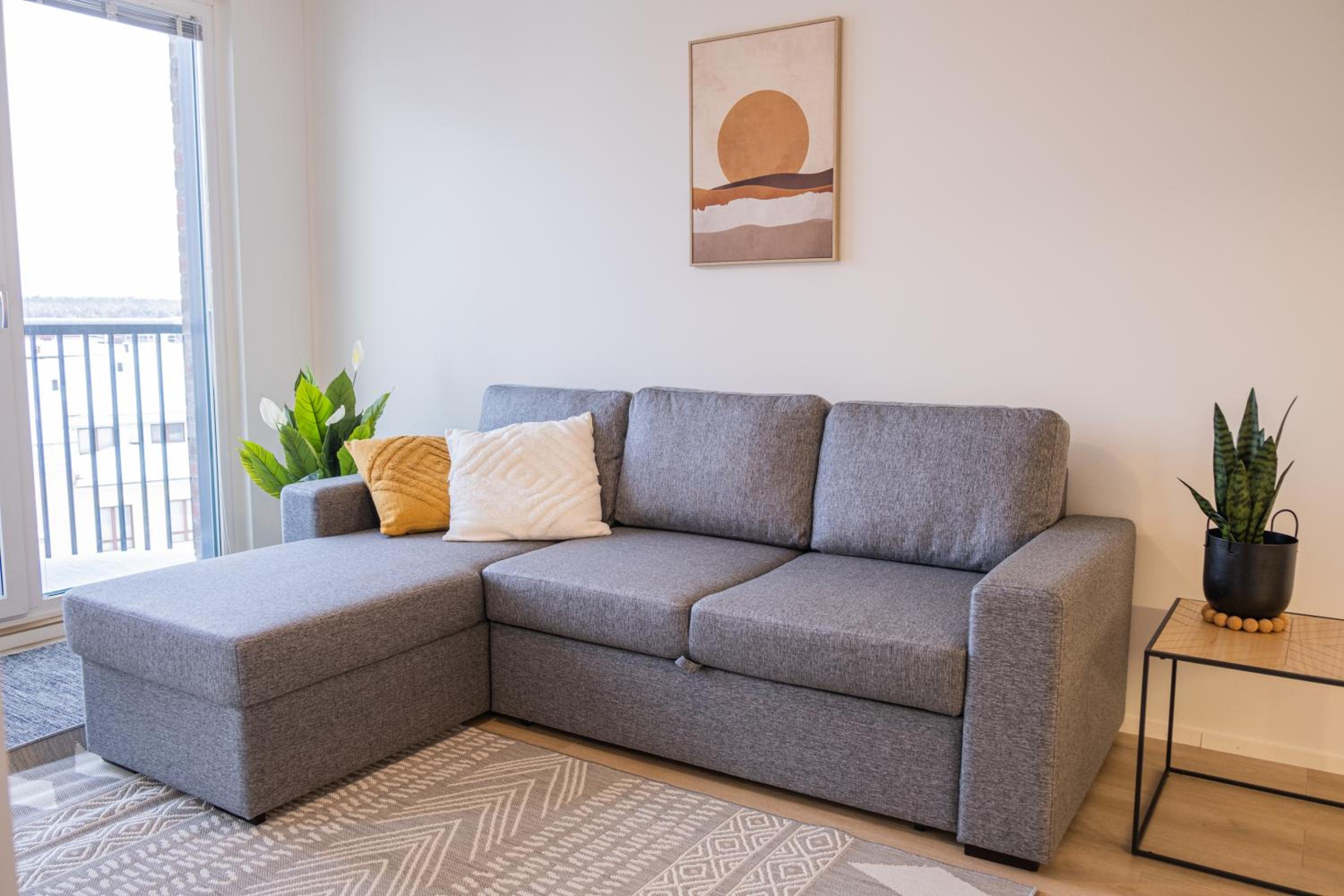 One-Bedroom Apartment