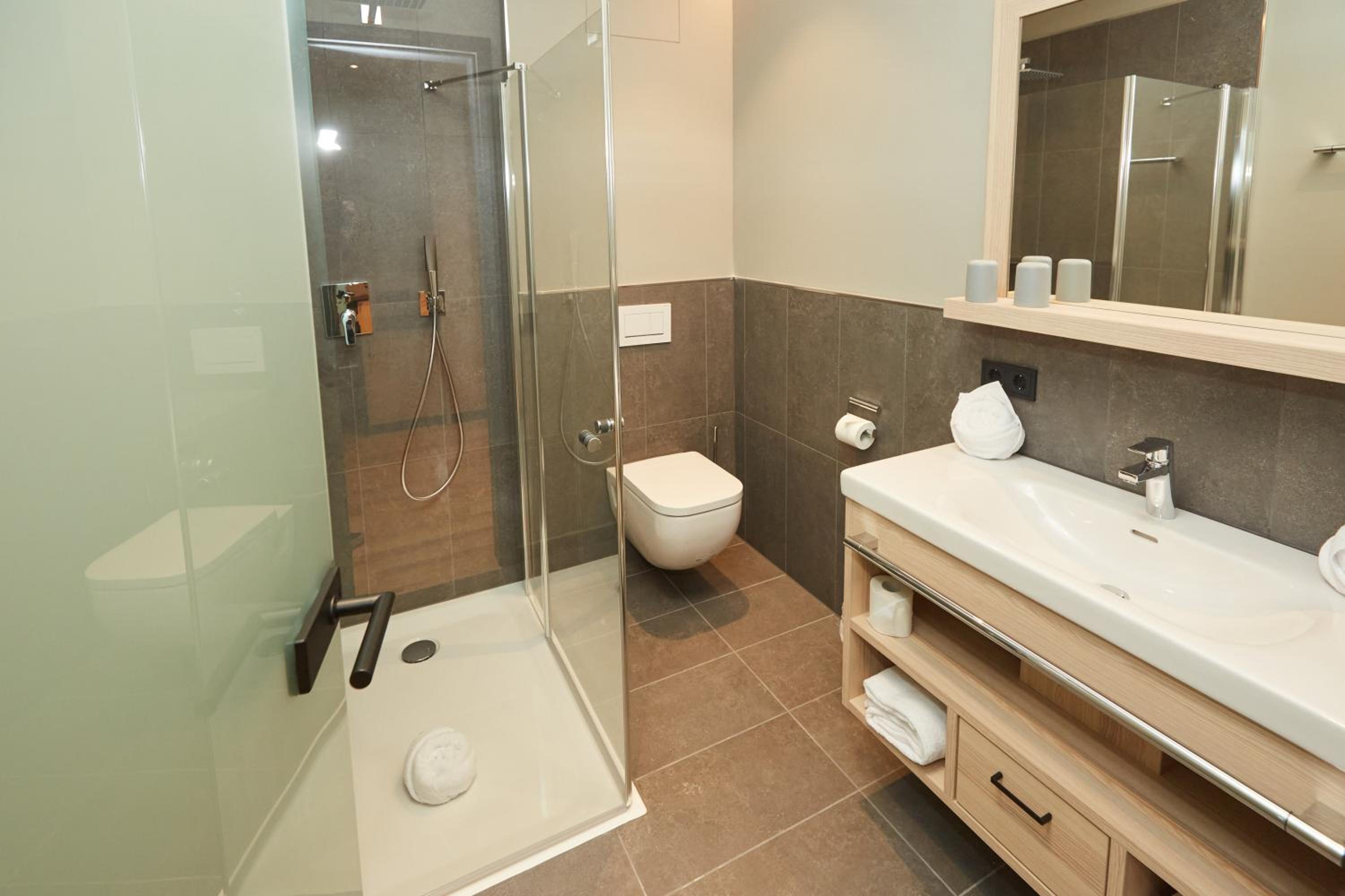 Junior Suite with Balcony photo 3