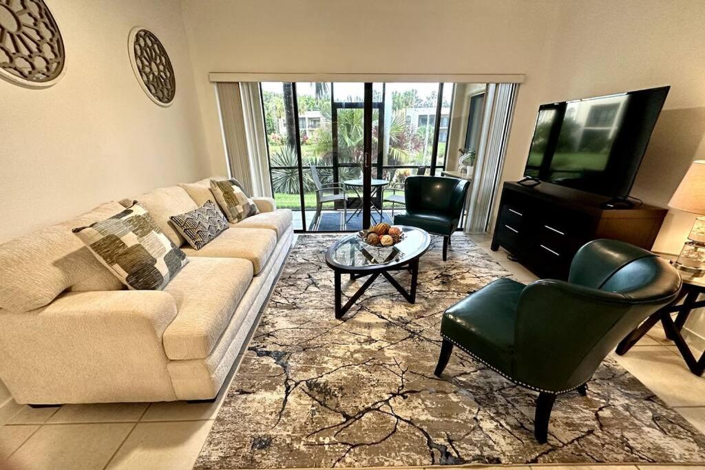 Two-Bedroom Apartment photo 1