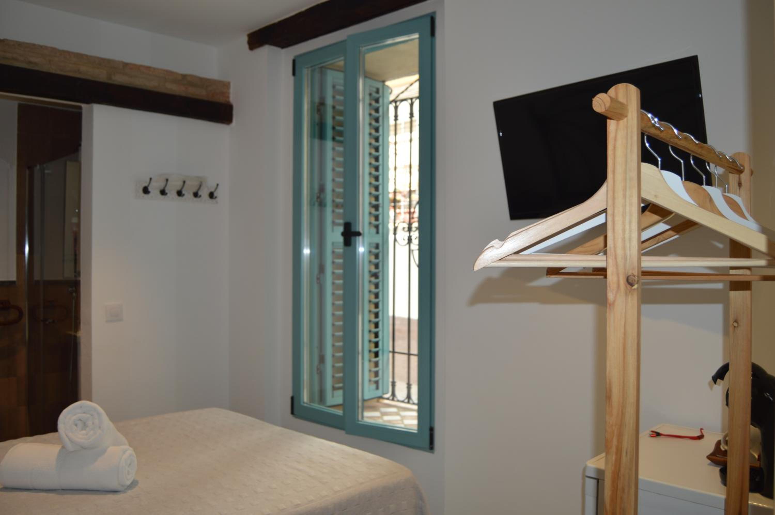 Habitación Doble con Baño Privado
