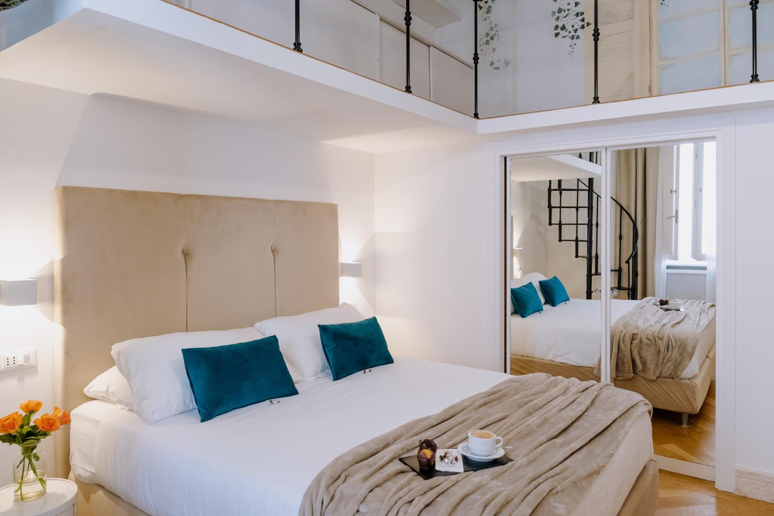 Standard Double or Twin Room photo 2