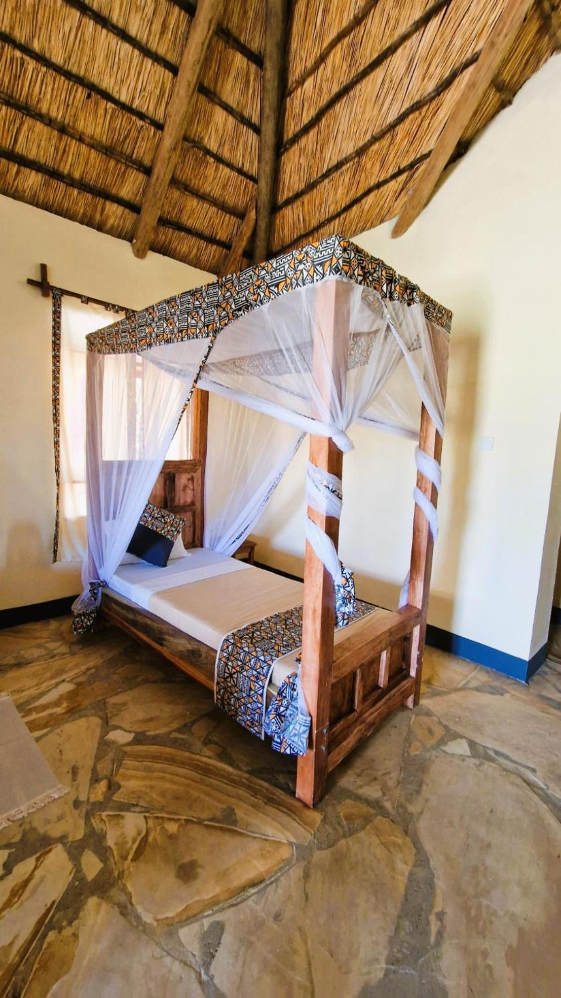 Safari Comfort Accommodations - Photo 1