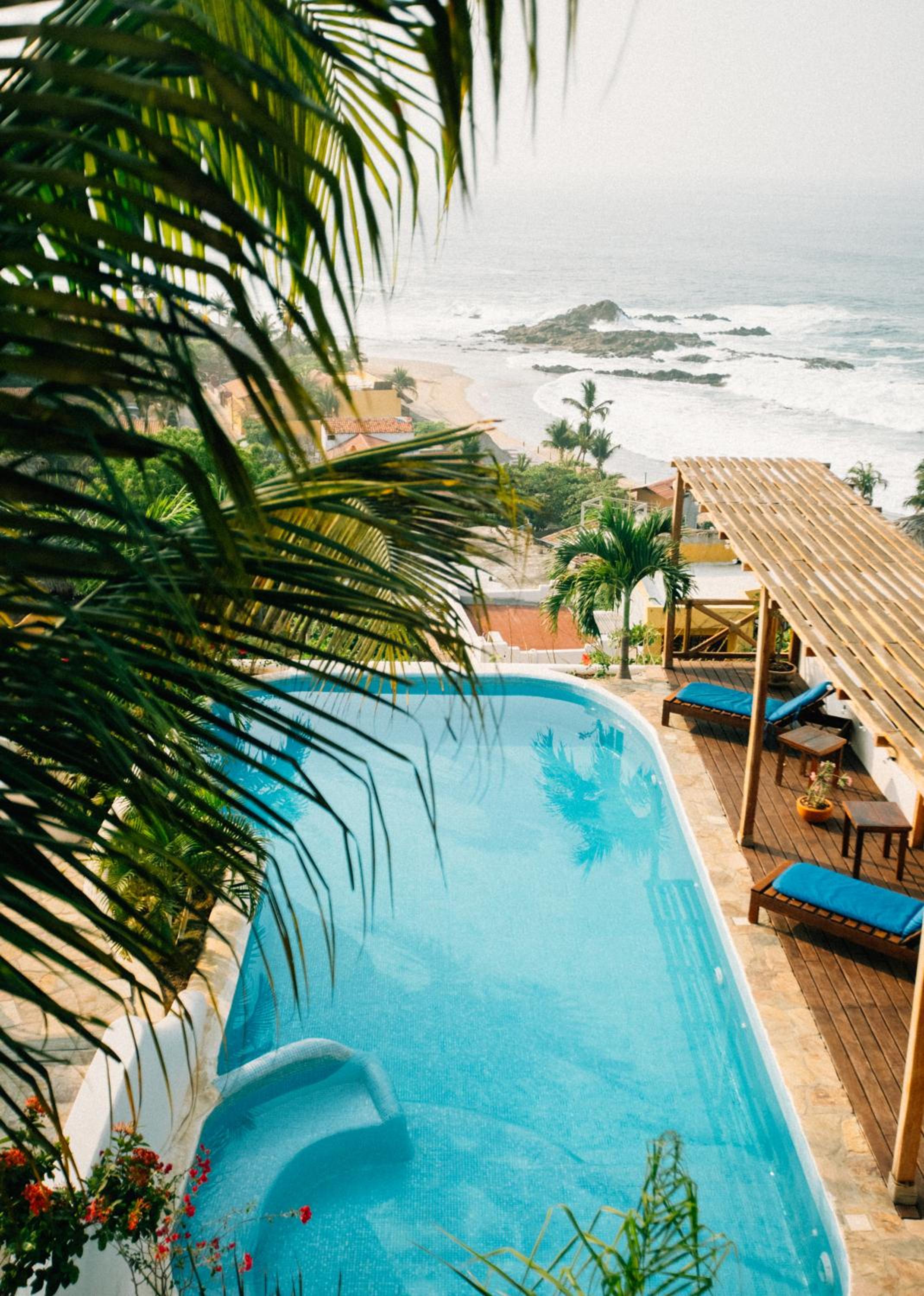Deluxe Double Room with Balcony and Sea View photo 3