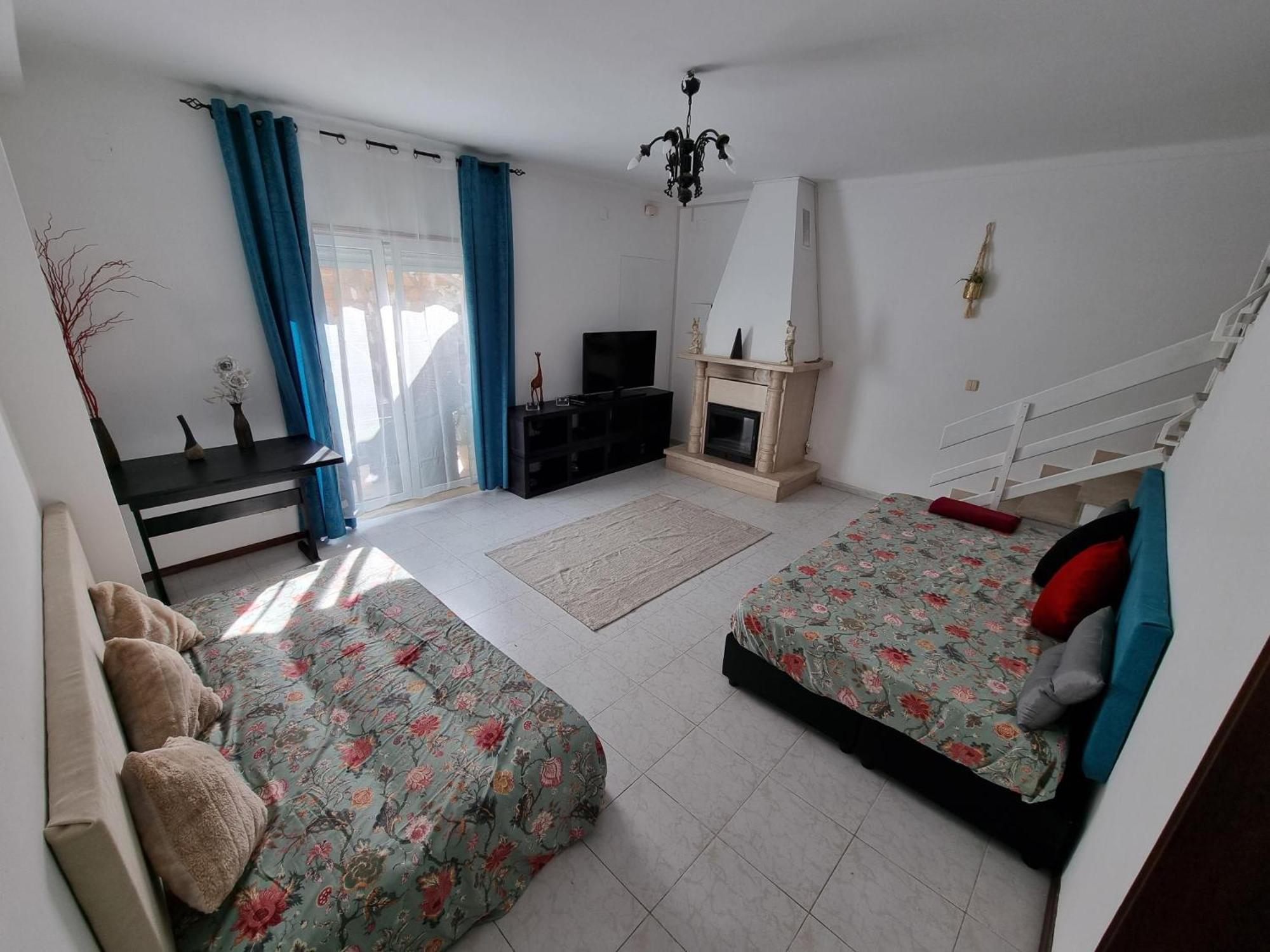 Two-Bedroom House photo 3