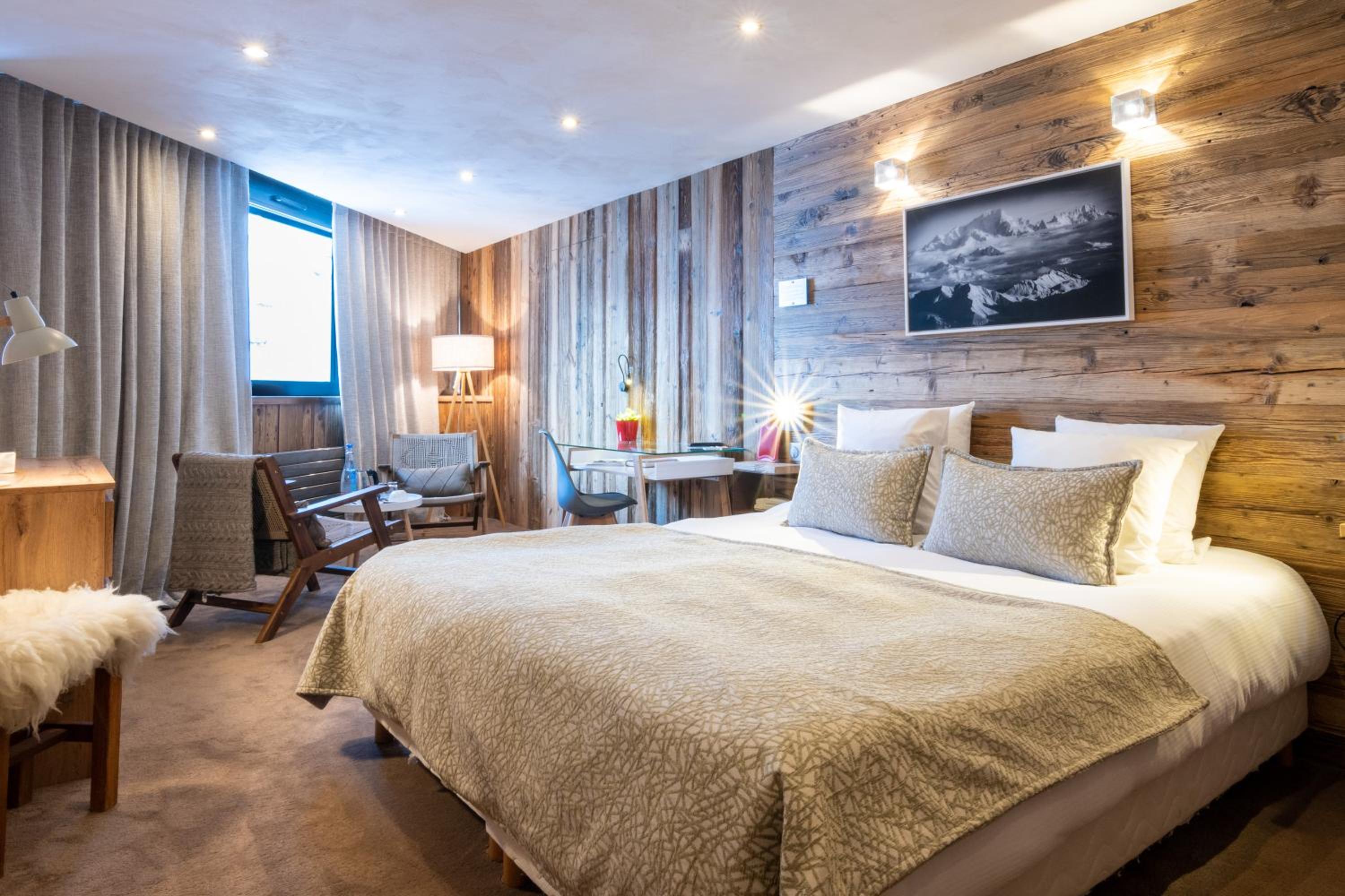 Suite Prestige à 2 chambres avec Baignoire Spa