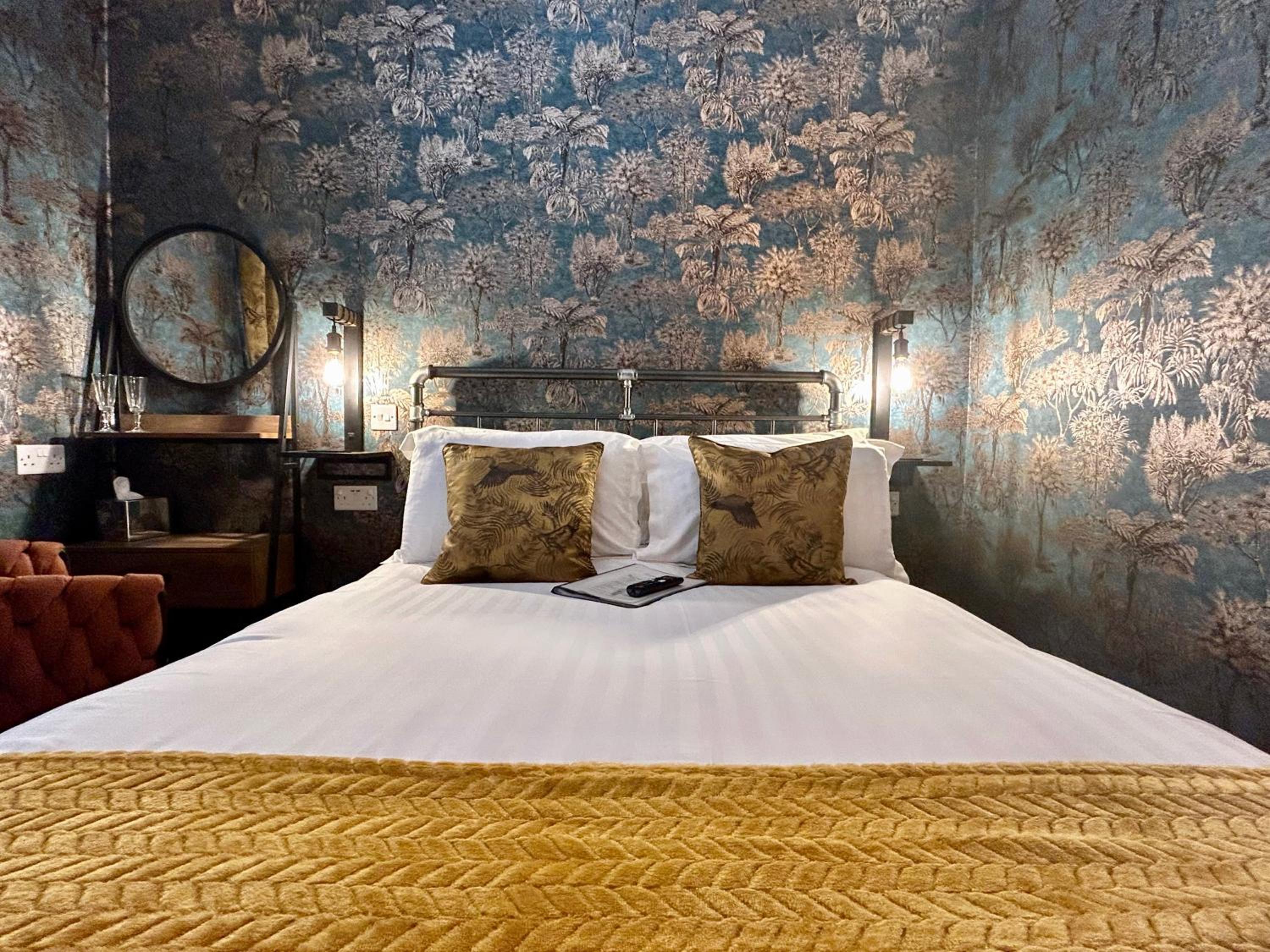 Small Double Room - Photo 6