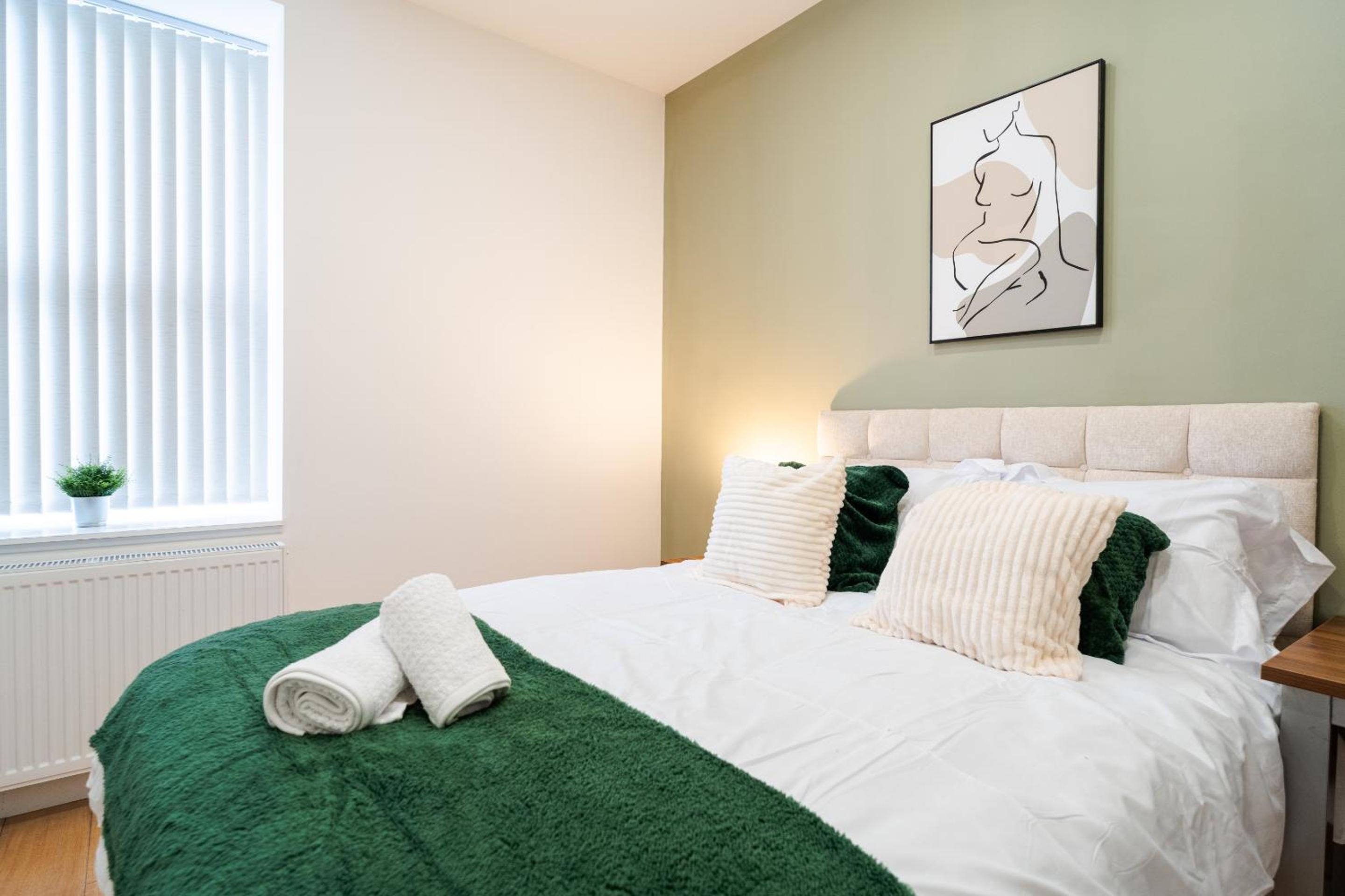 Standard Double Room - Photo 10