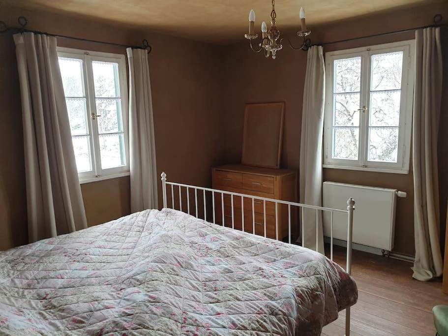 Two-Bedroom House photo 3