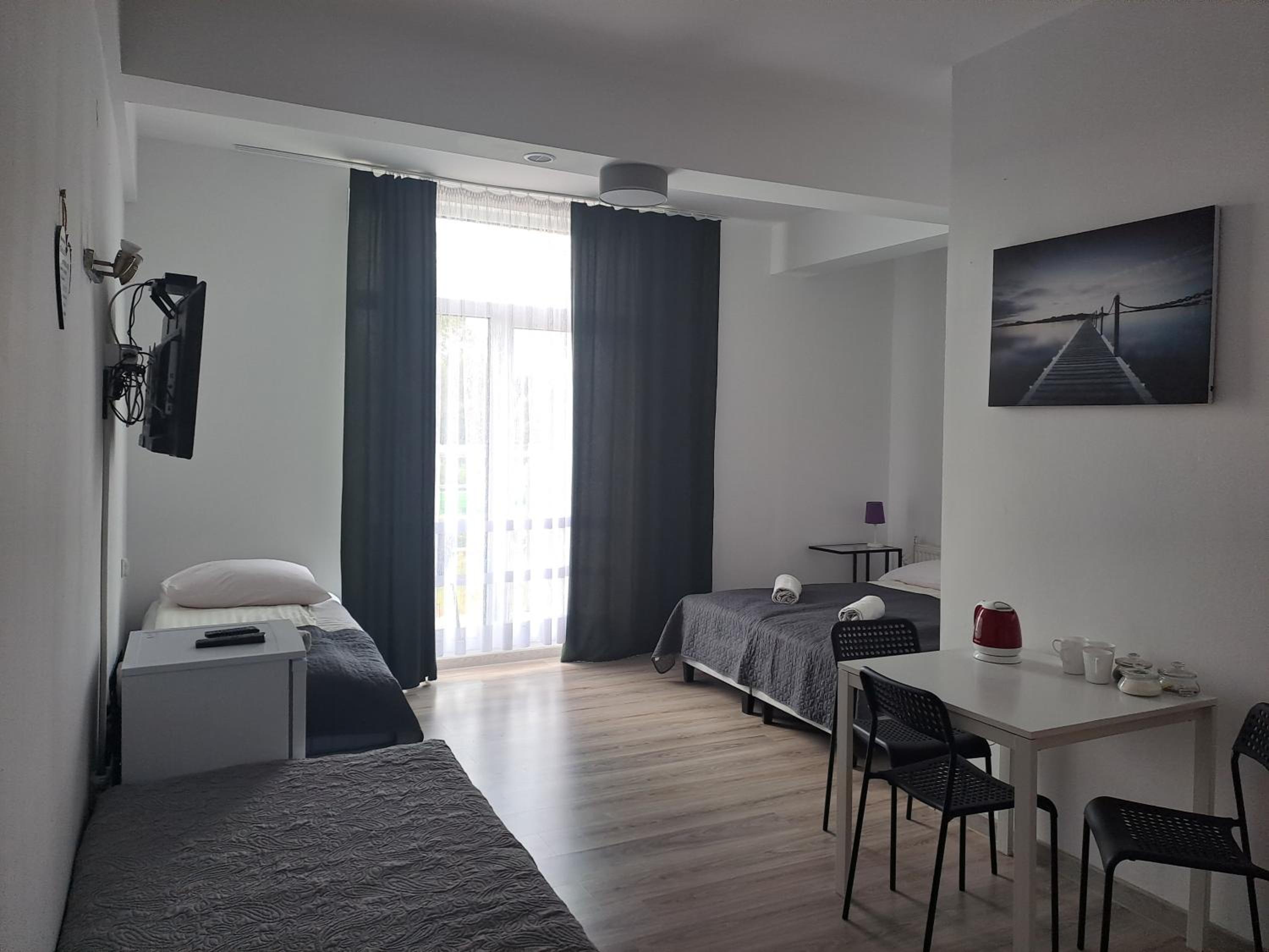 Quadruple Room - Photo 4