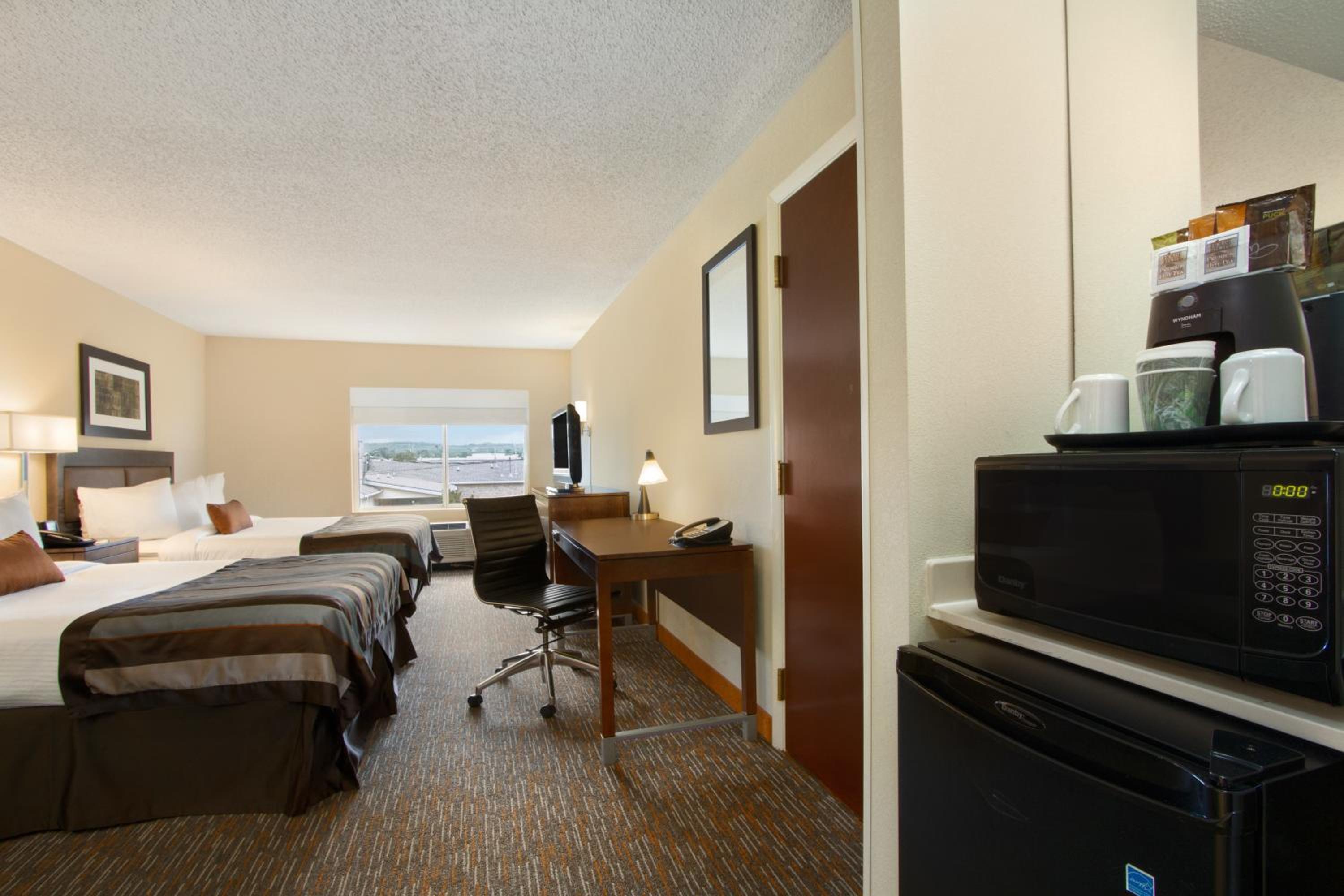 Queen Room with Two Queen Beds - Disability Access/Non-Smoking - Photo 1