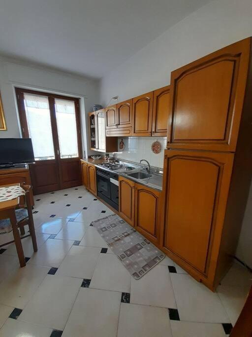 Three-Bedroom Apartment photo 2