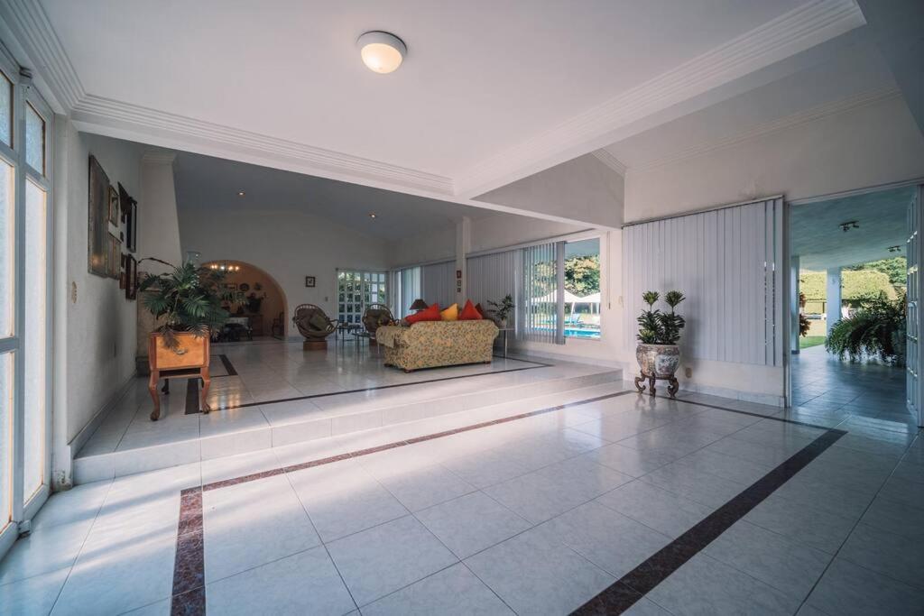 Three-Bedroom House photo 2