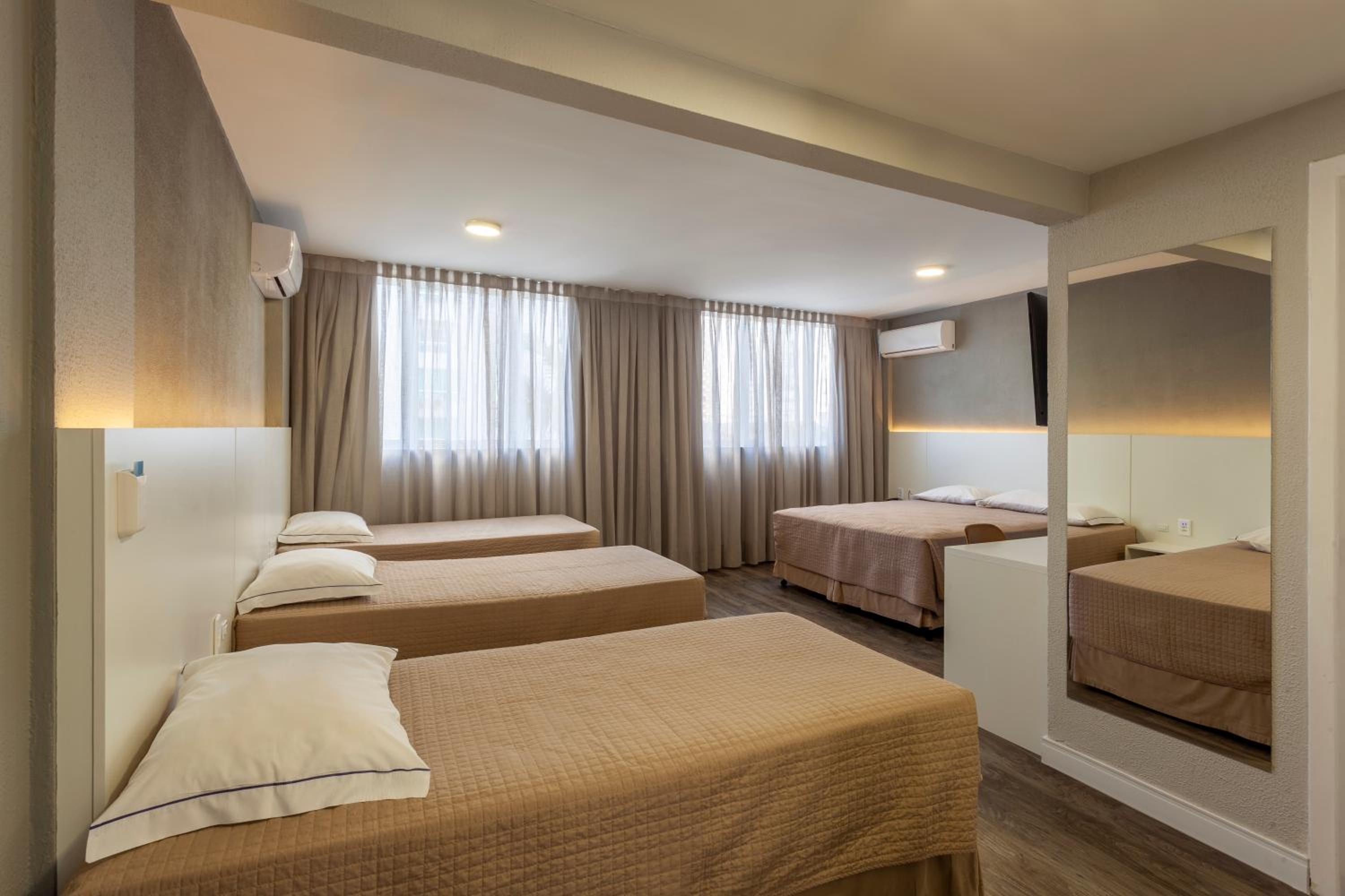 Standard Quadruple Room photo 1