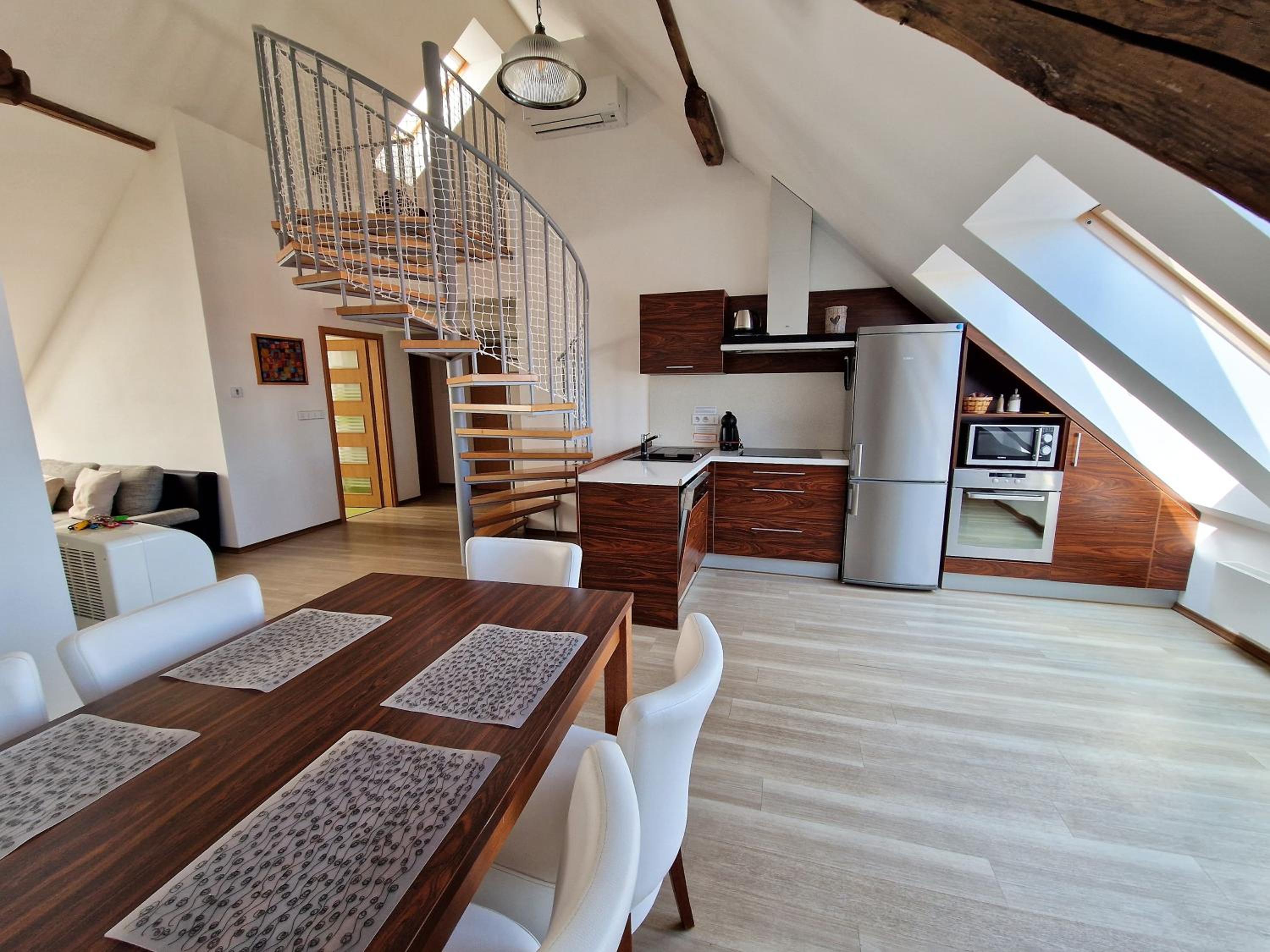 Duplex Apartment photo 3