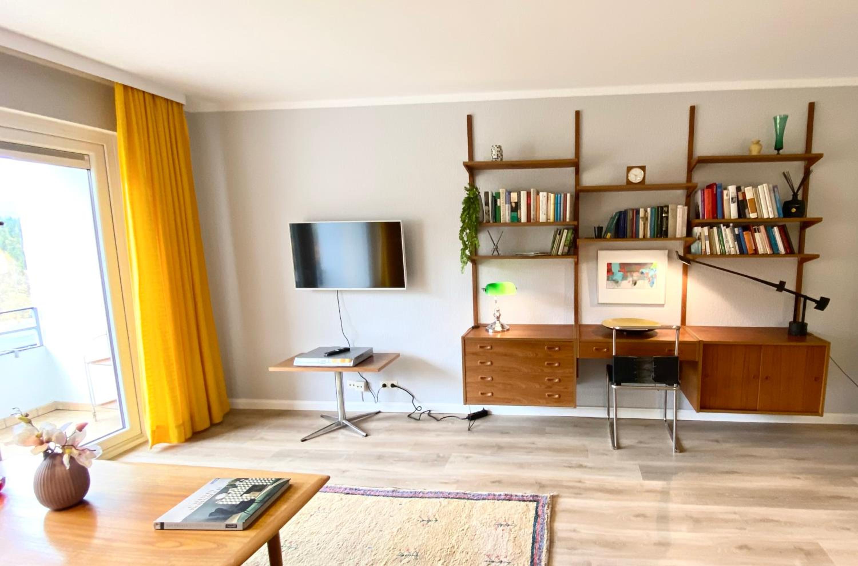 One-Bedroom Apartment photo 3