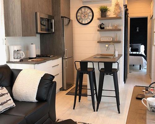 One-Bedroom House photo 2